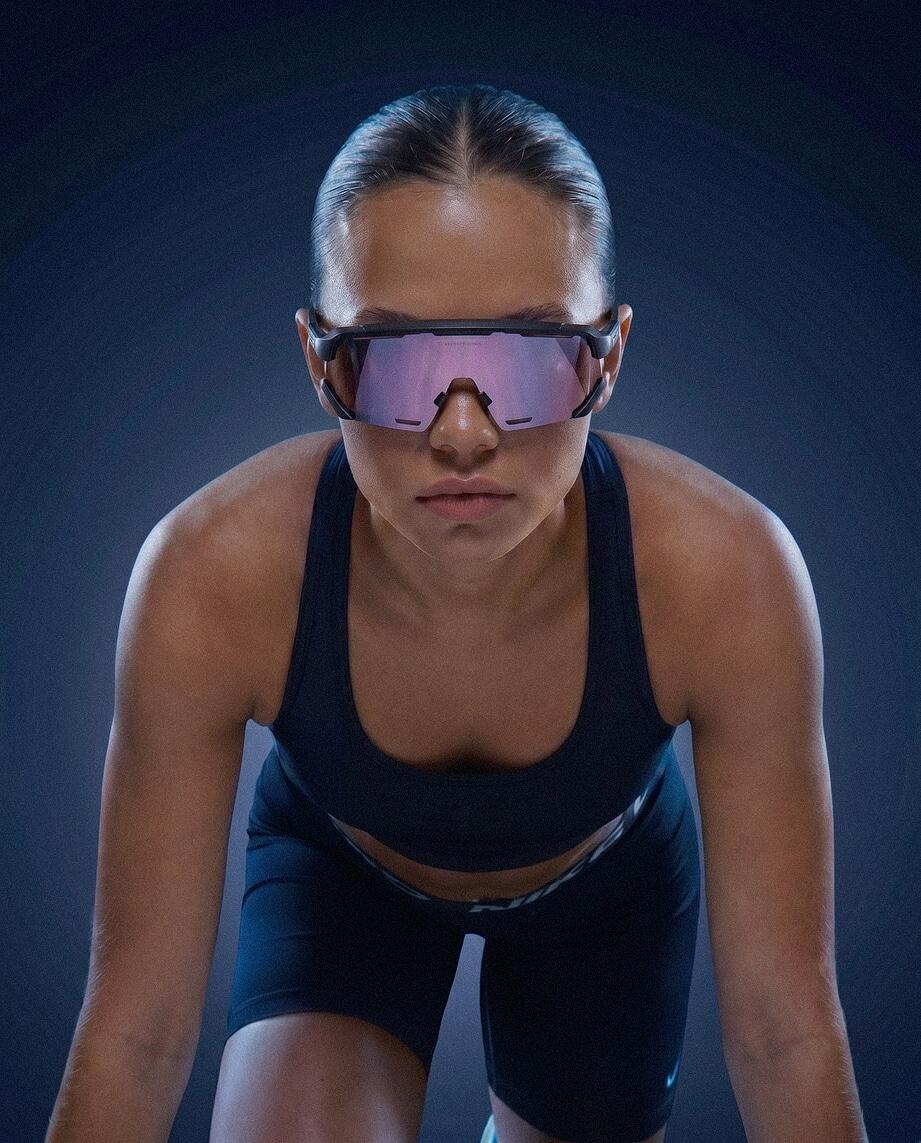HAWKERS - Zonnebrillen voor heren en dames PADEL BLACK COFFEE 9/9