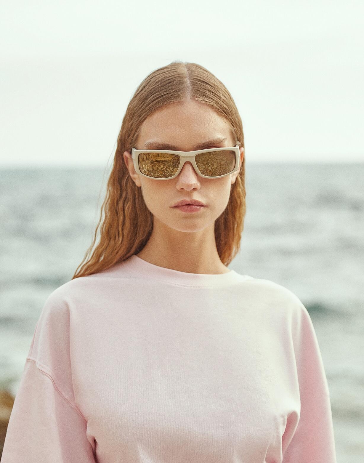 HAWKERS - Gafas de Sol para Hombre y Mujer THUNDER - IVORY BEIGE 7/8