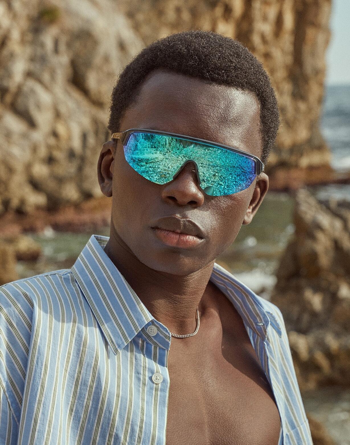 HAWKERS - Gafas de Sol para Hombre y Mujer APEX - SMOKE CLEAR BLUE 7/8
