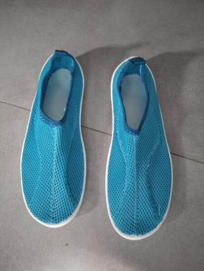 Tussen Particulieren - Aquashoes 100 Maat 36/37