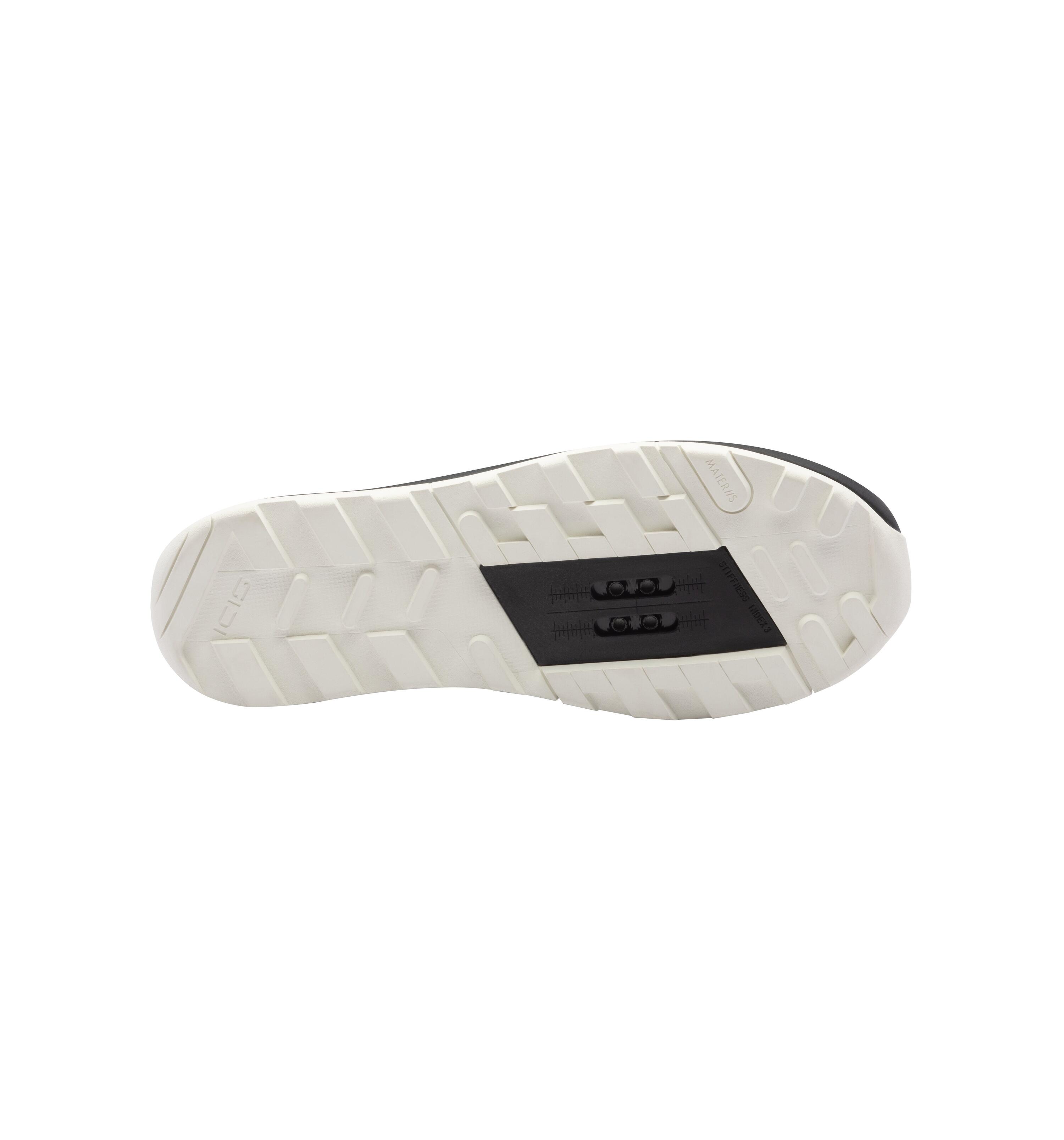 INDOMITA ijswit/zwarte schoenen 5/5