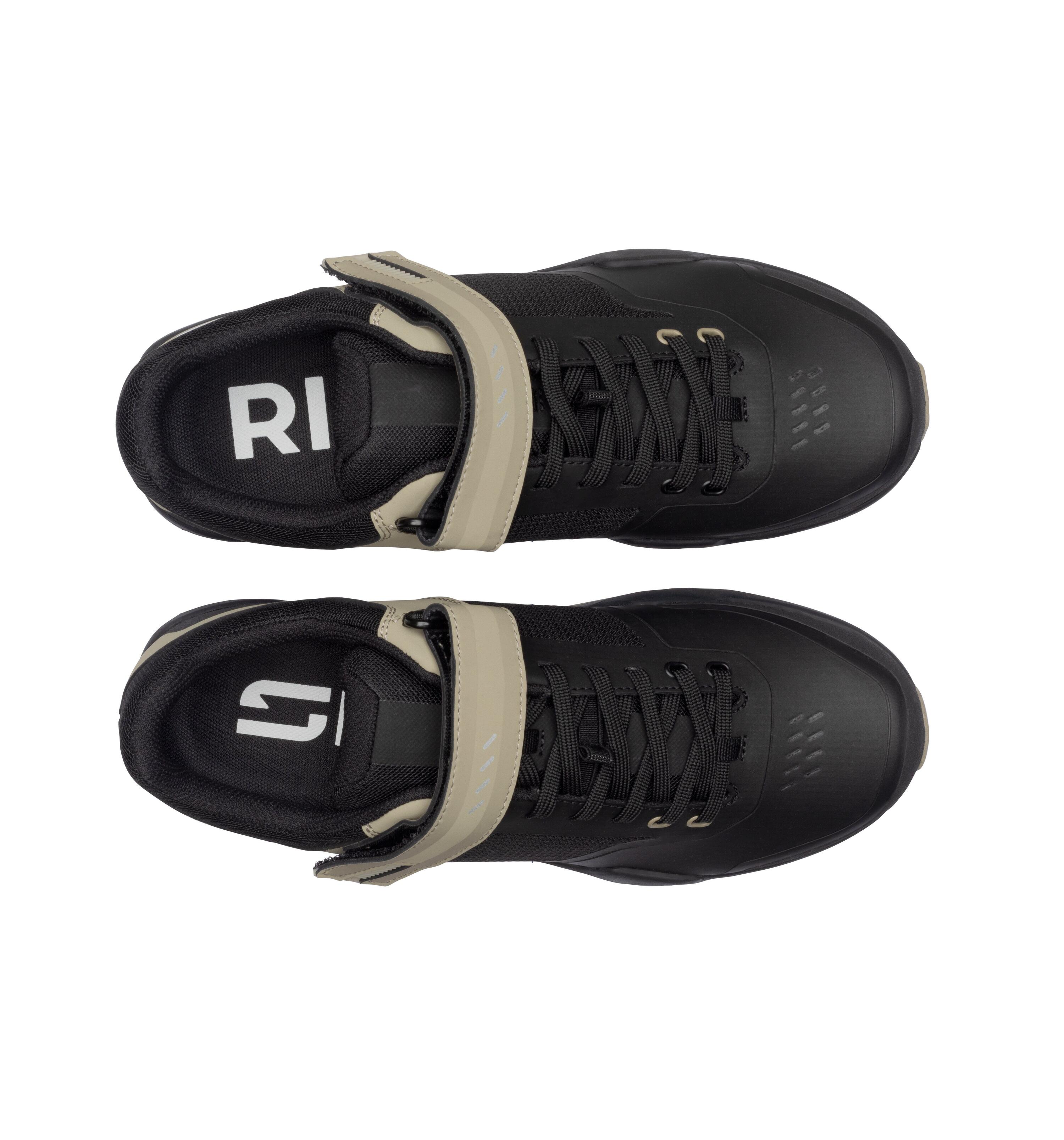 INDOMITA schoenen zwart / beige zand 4/5