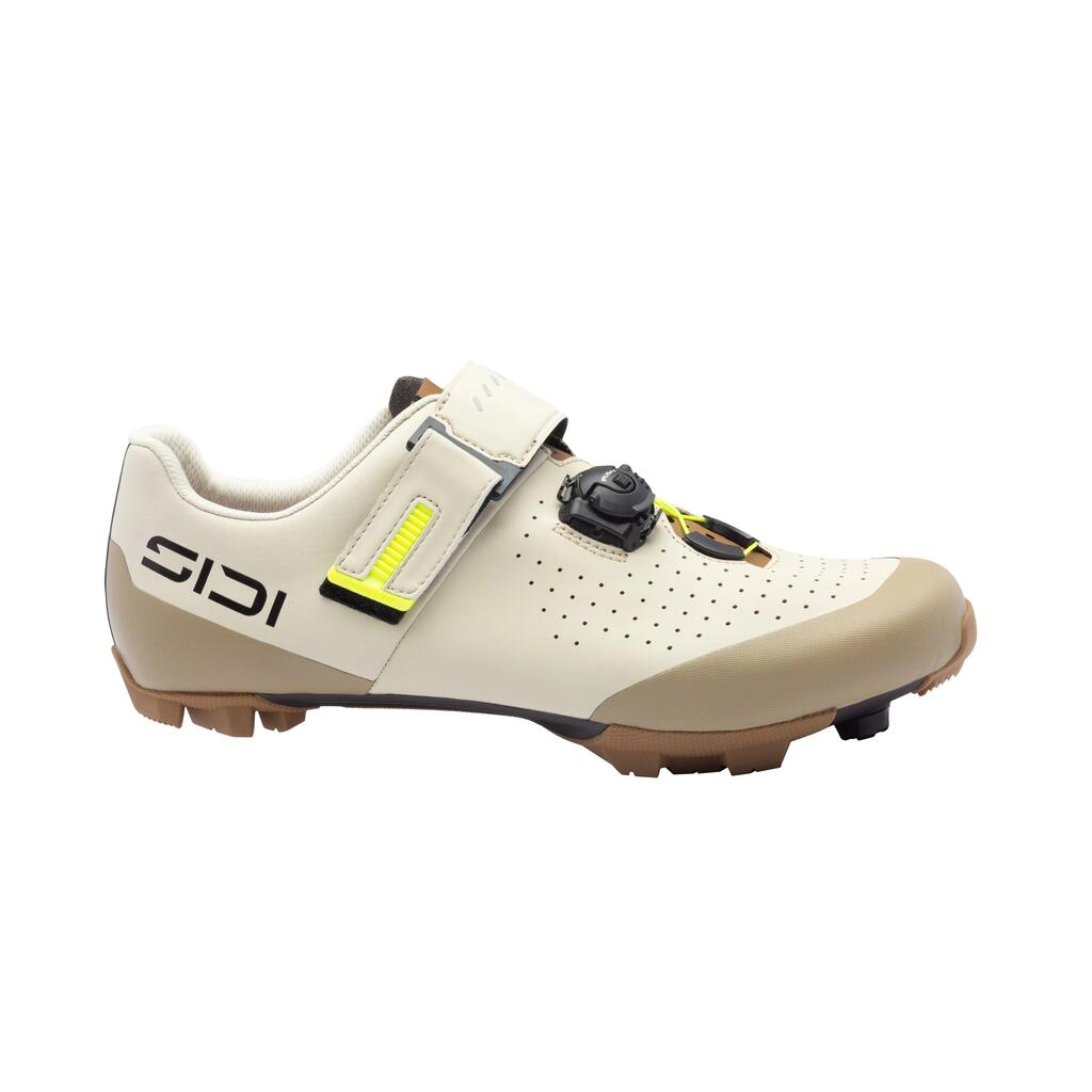 PHYSIS beige shoes