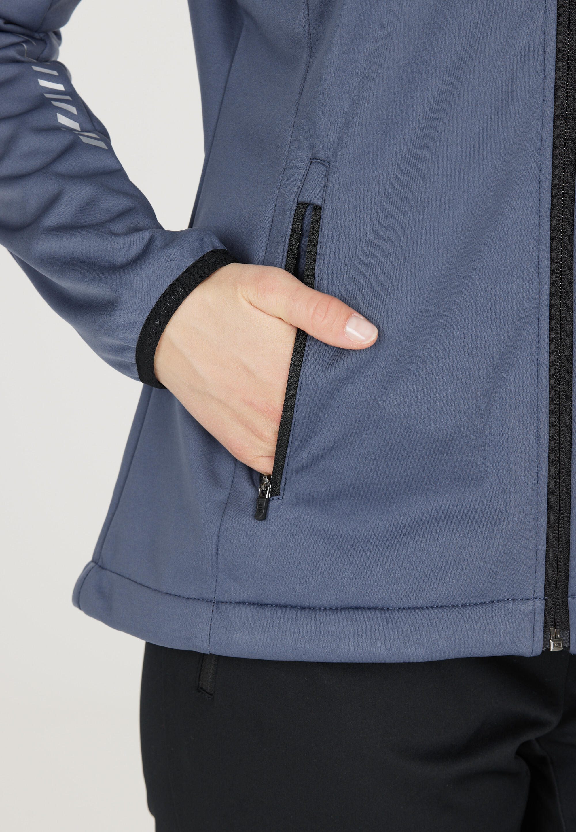 Softshell jas Zora 8/15