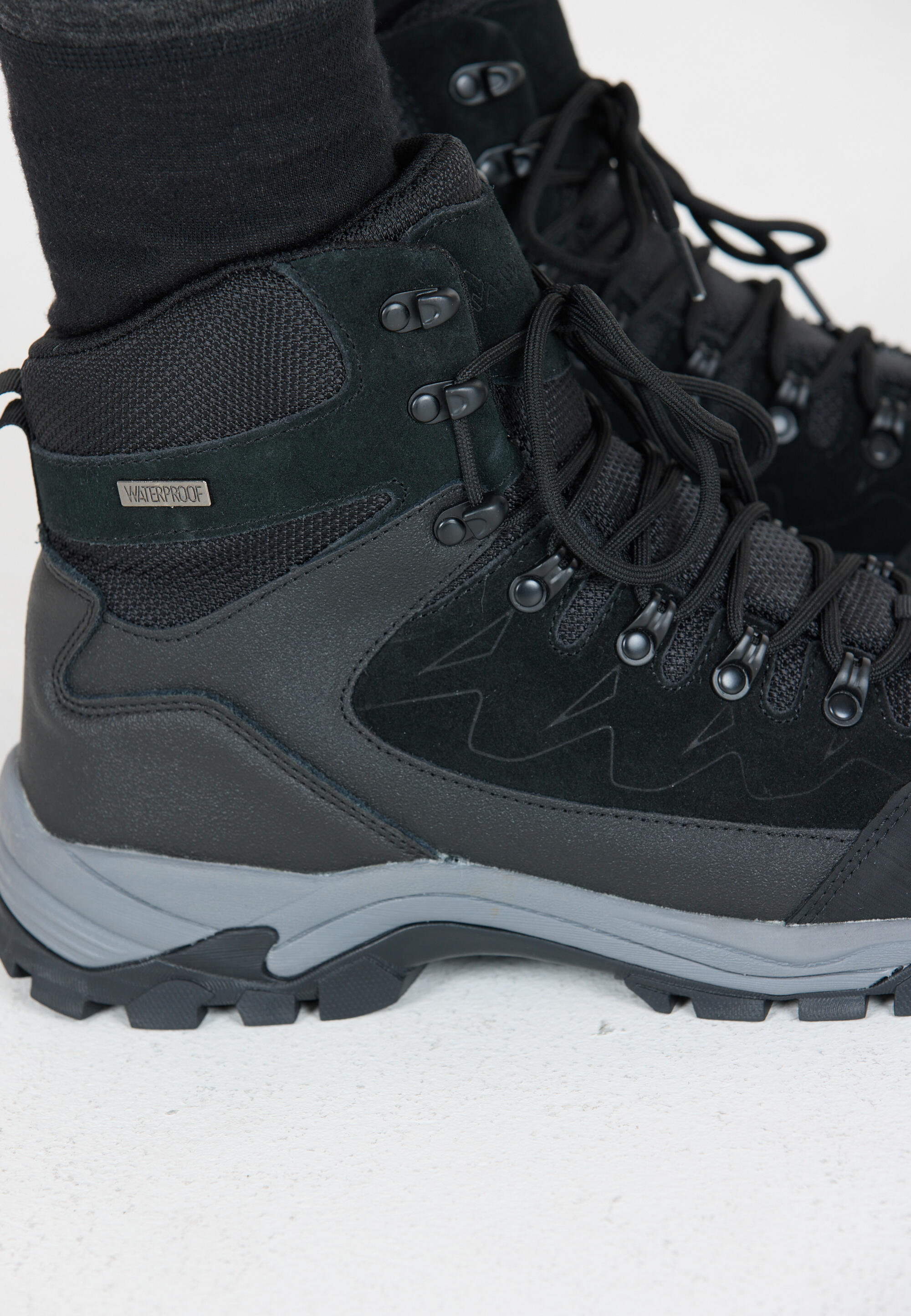 Buty trekkingowe Whistler Detion WP 9/15