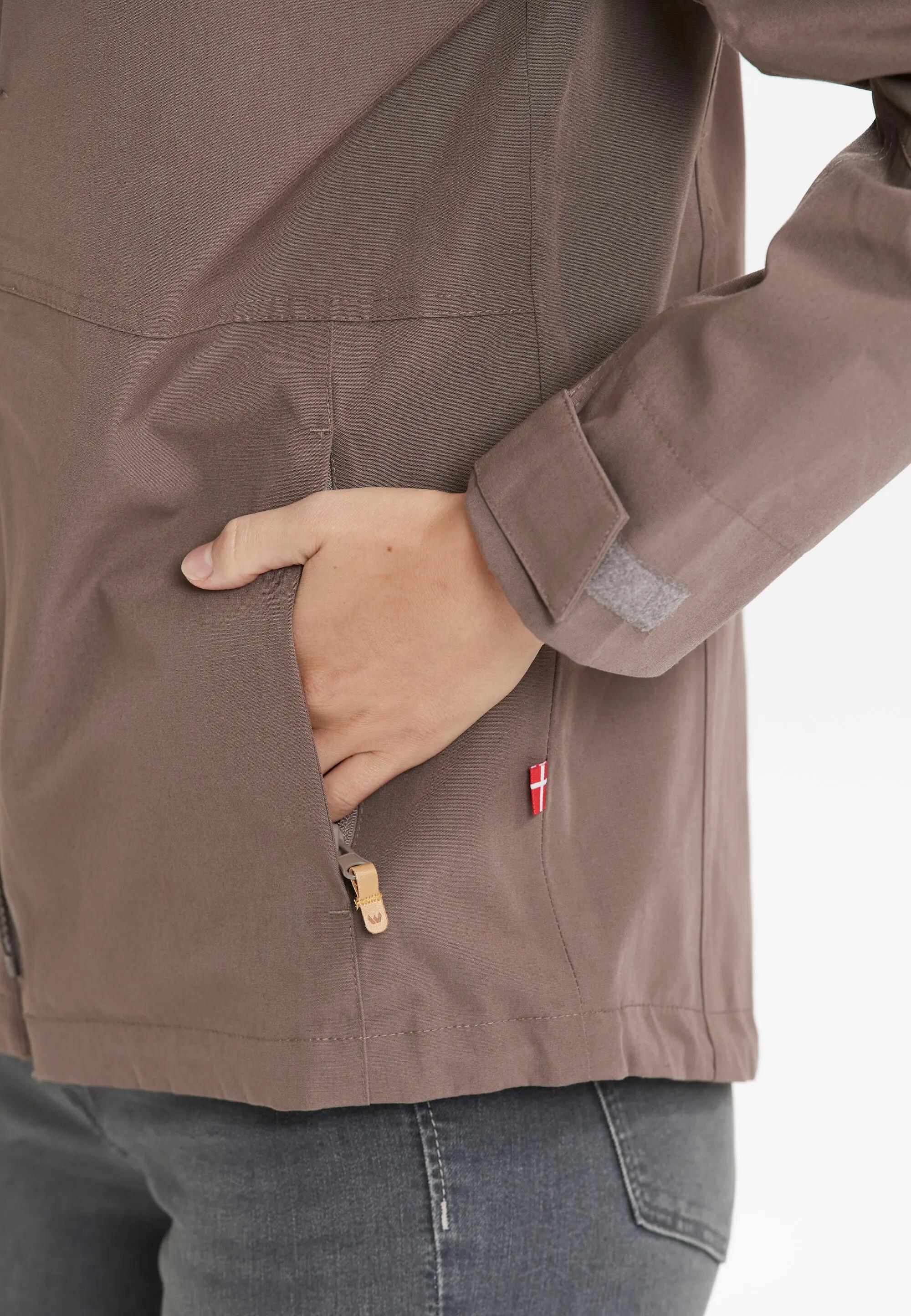 Jacke Downey 10/15