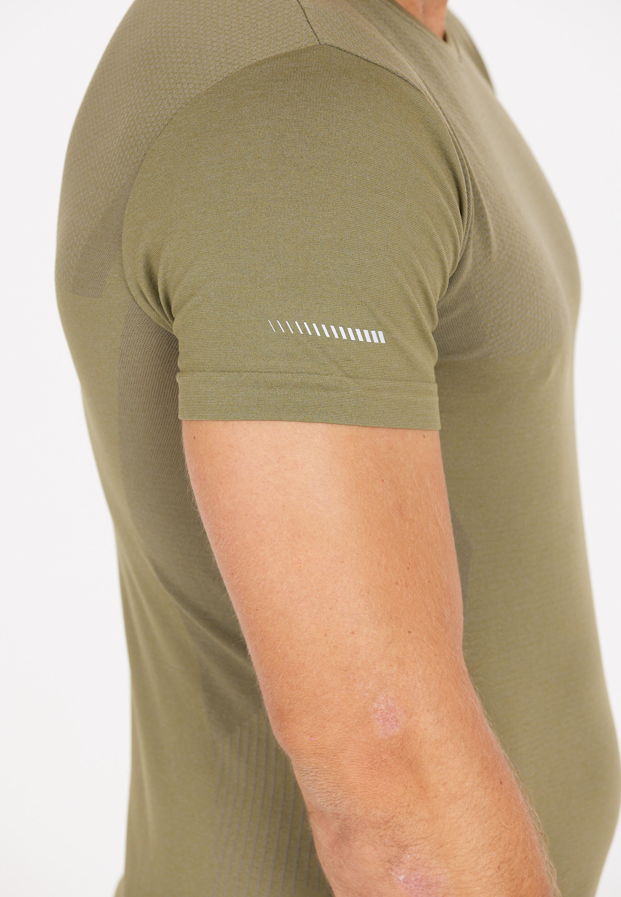 T-shirt Jaro 8/15