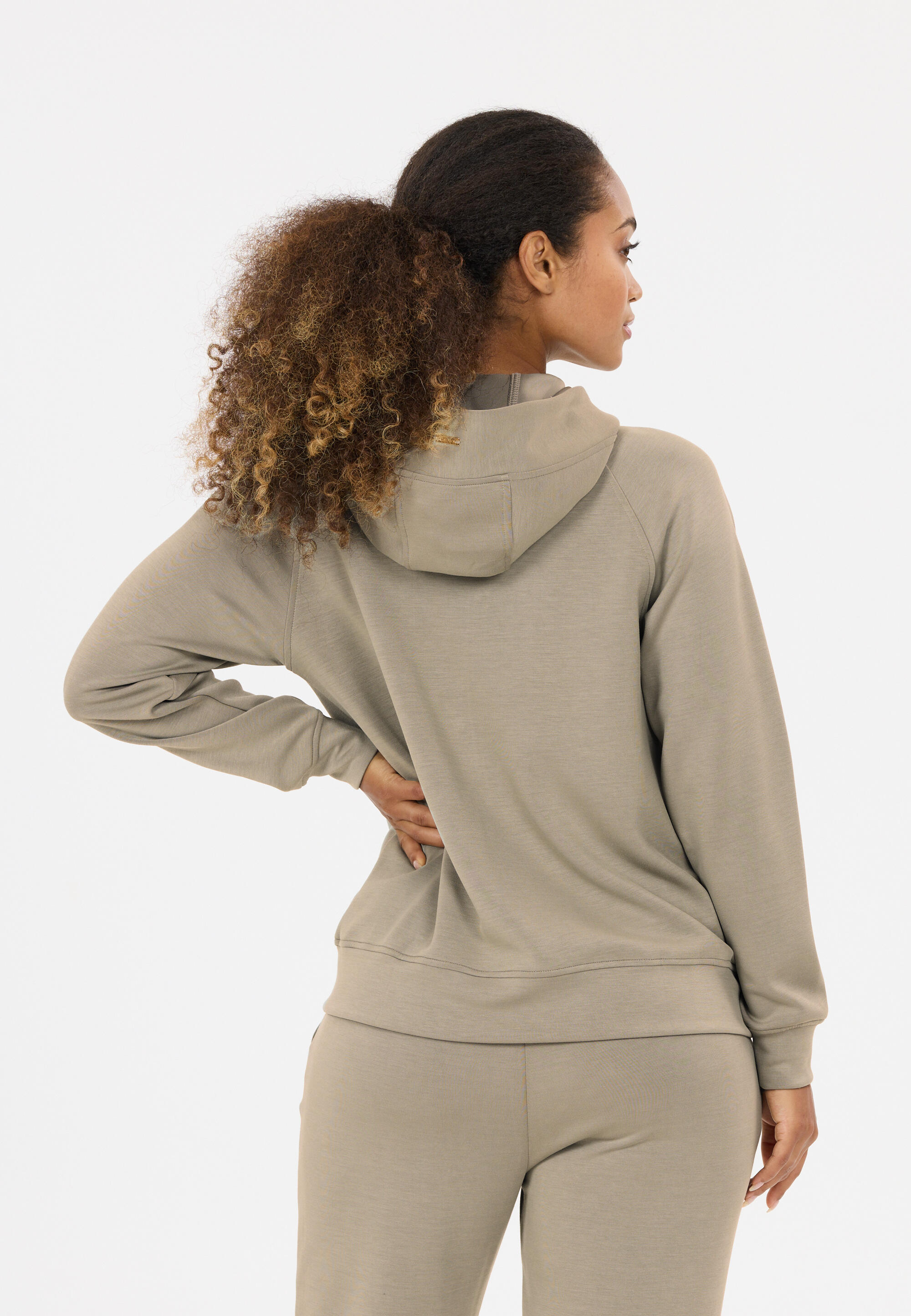 Sweatjacke Jacey 6/15