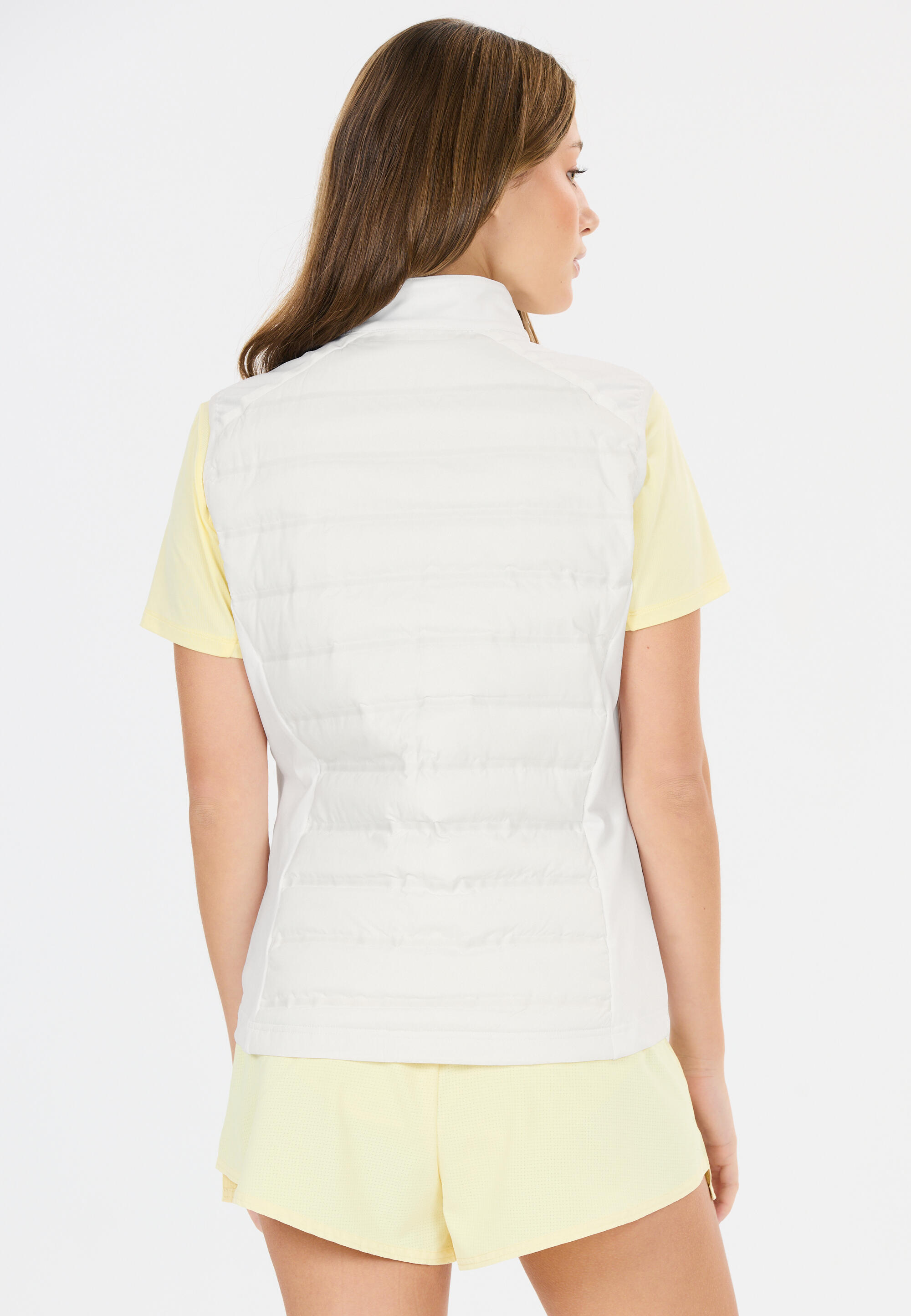 Vest Reitta 6/15