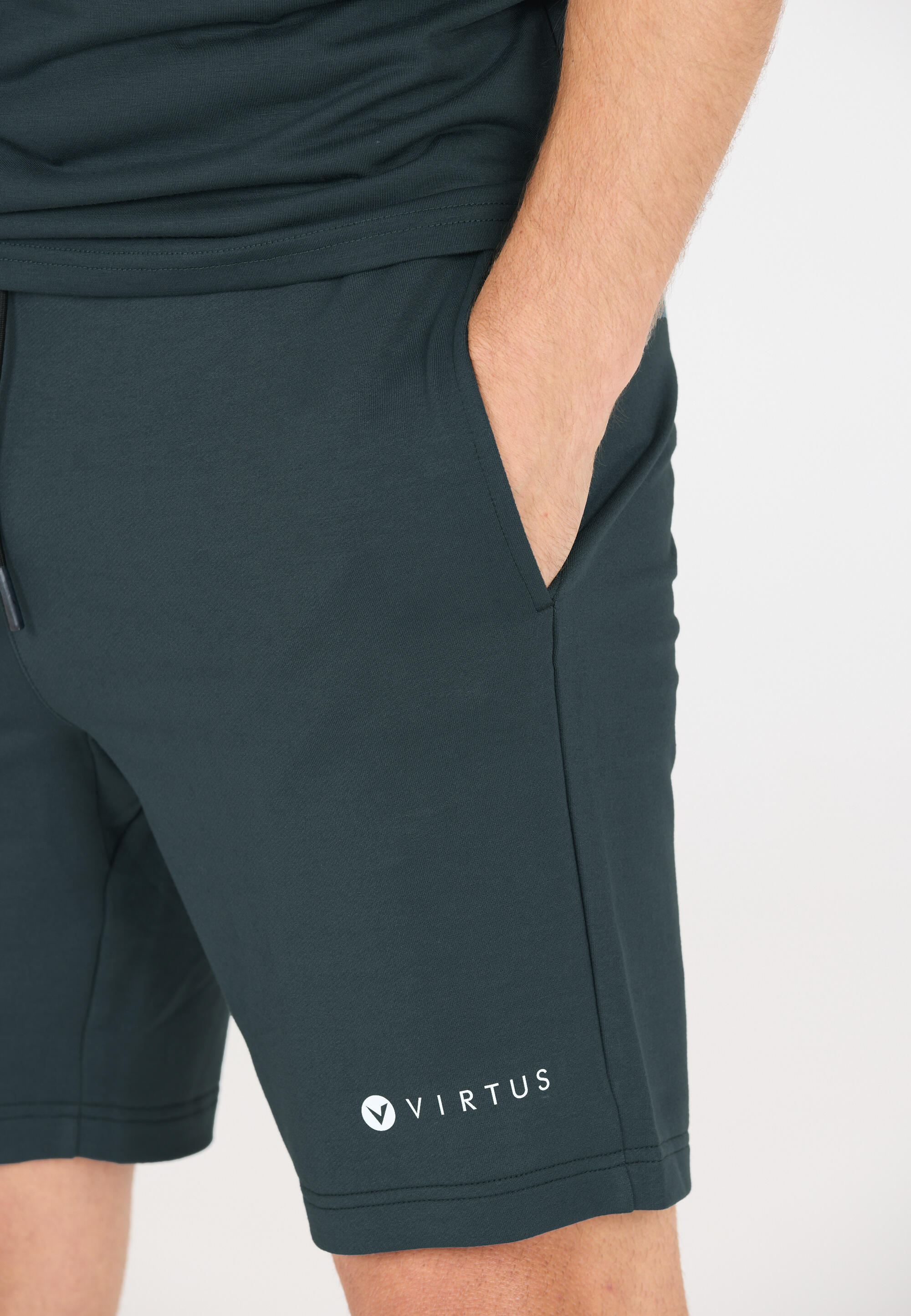 Pantalón corto Virtus Patrick V2 8/15