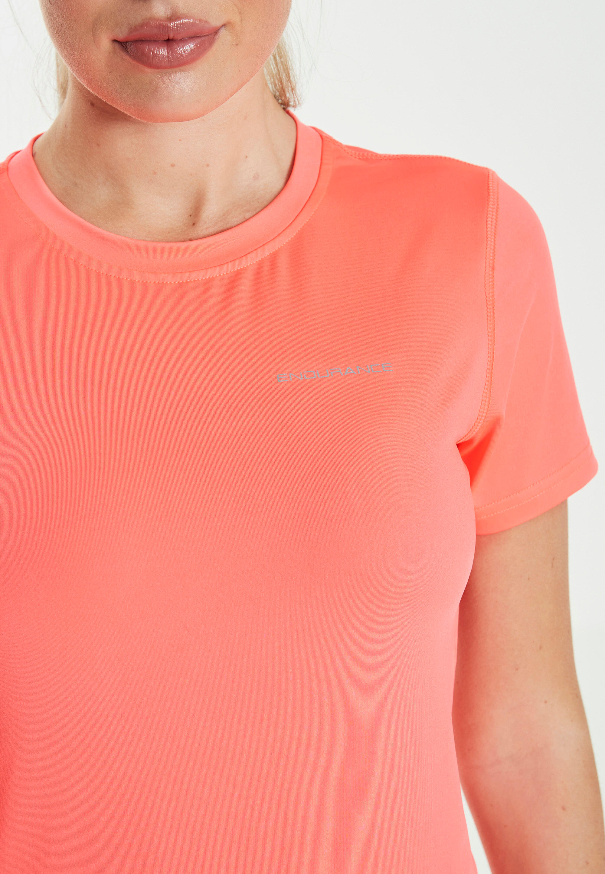 T-shirt Yonan 7/15