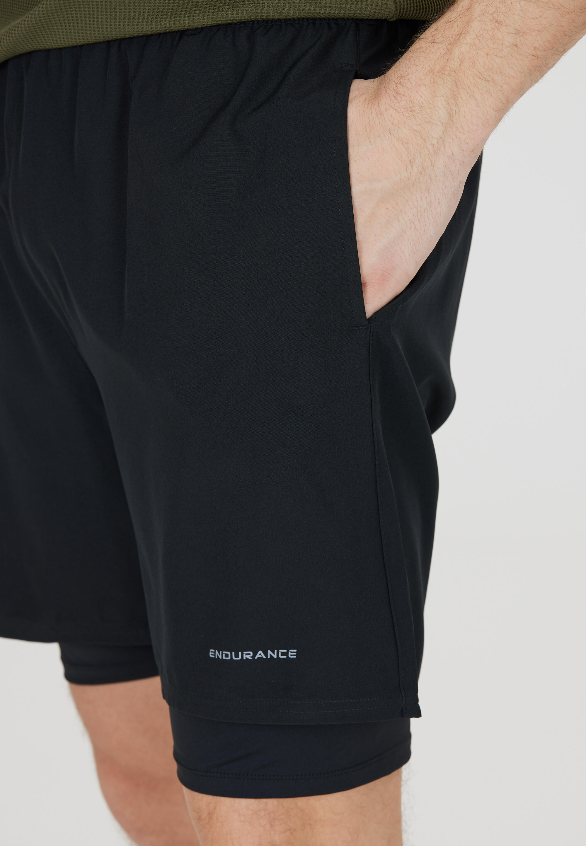 Shorts Kros 6/15