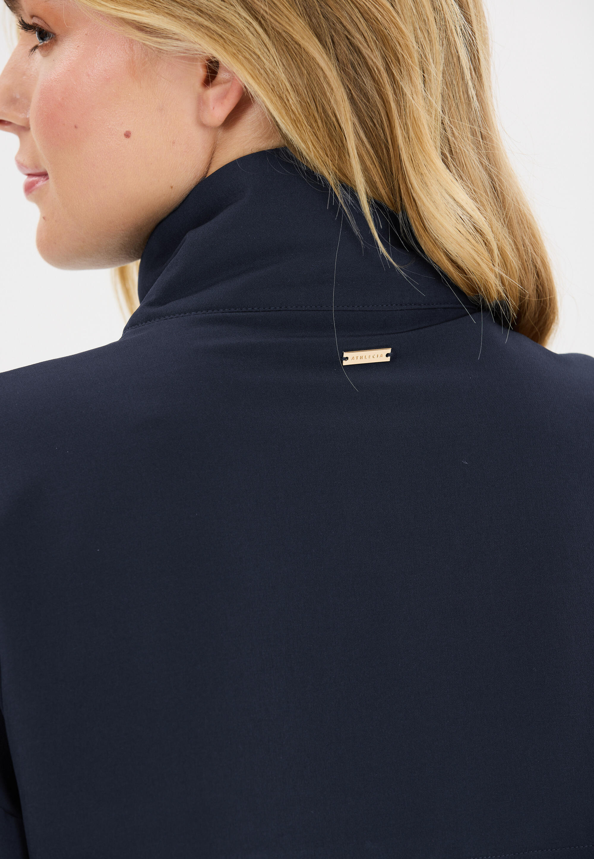 Jacke Carley 8/15