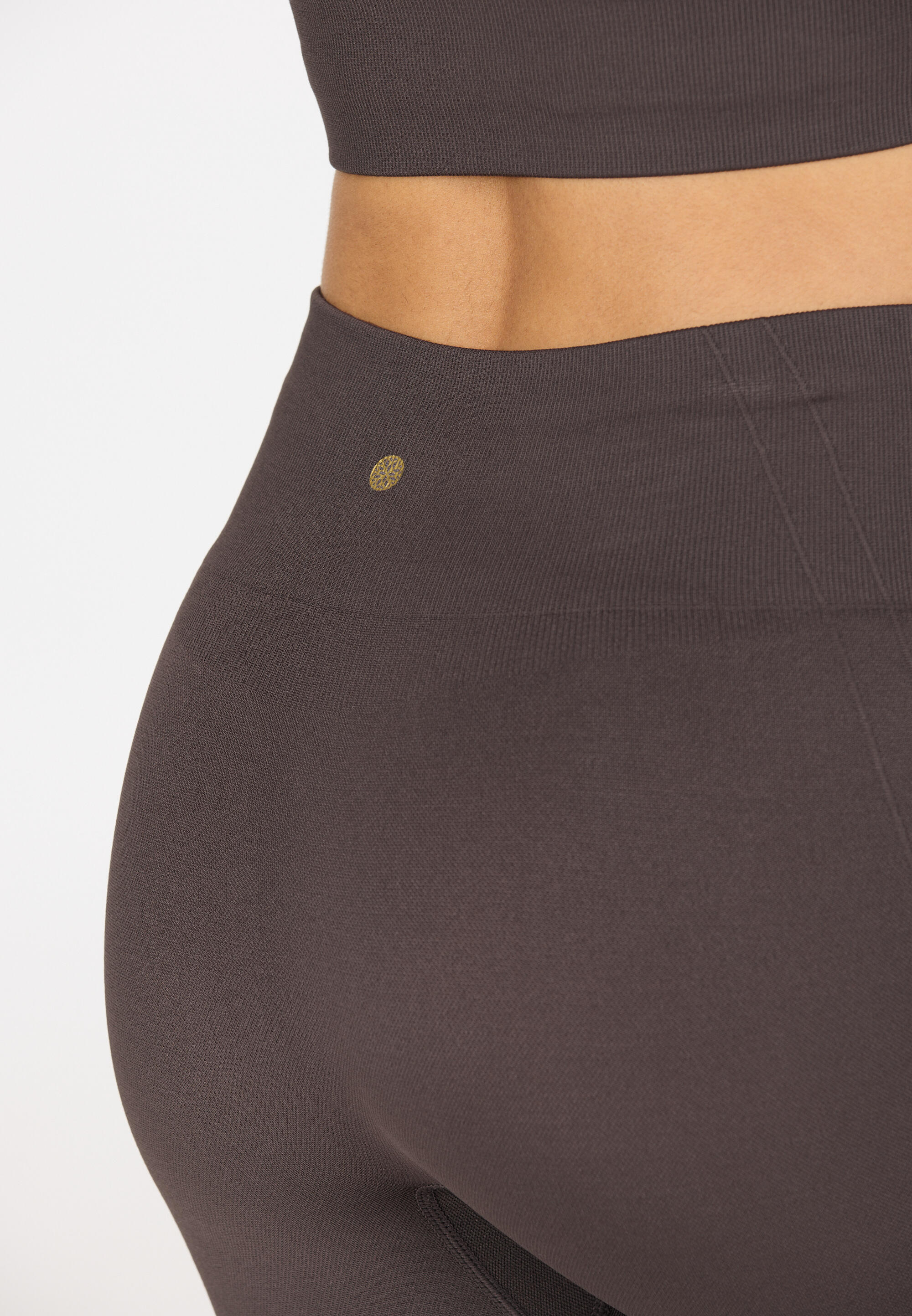Tights Nagar V2 8/15