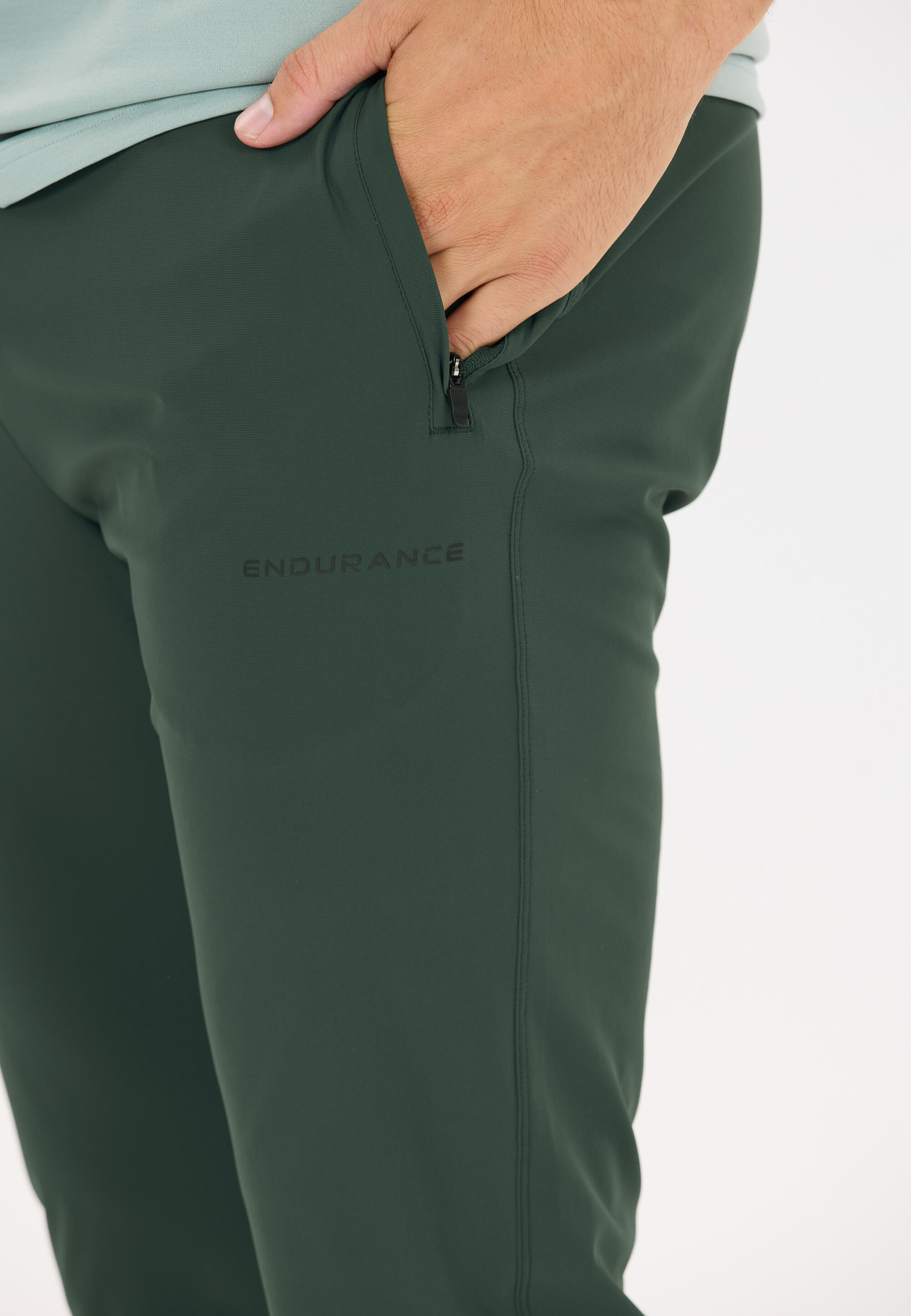 Broek Dyne 8/15