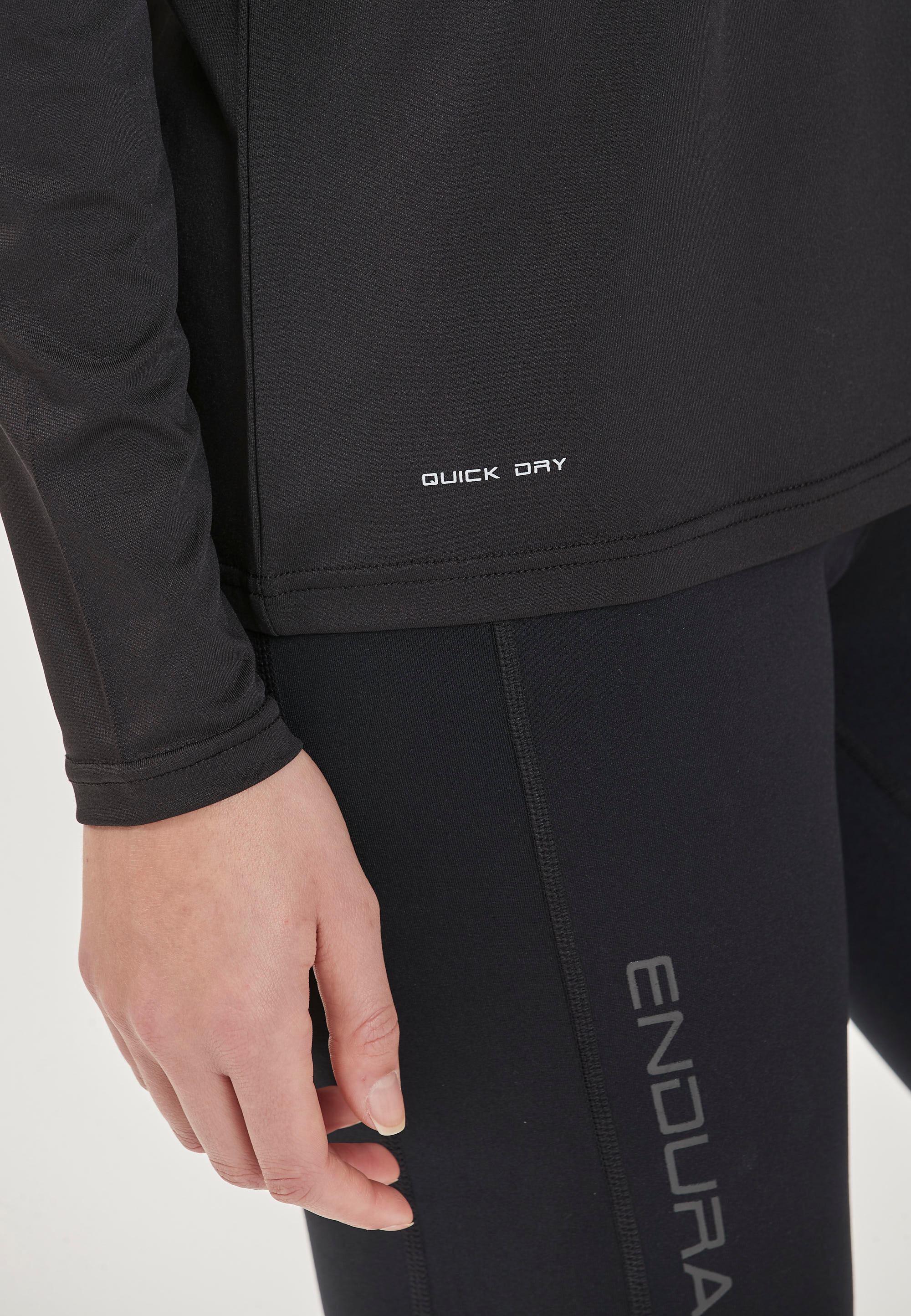 Longsleeved t-shirt Yonan 2 8/15
