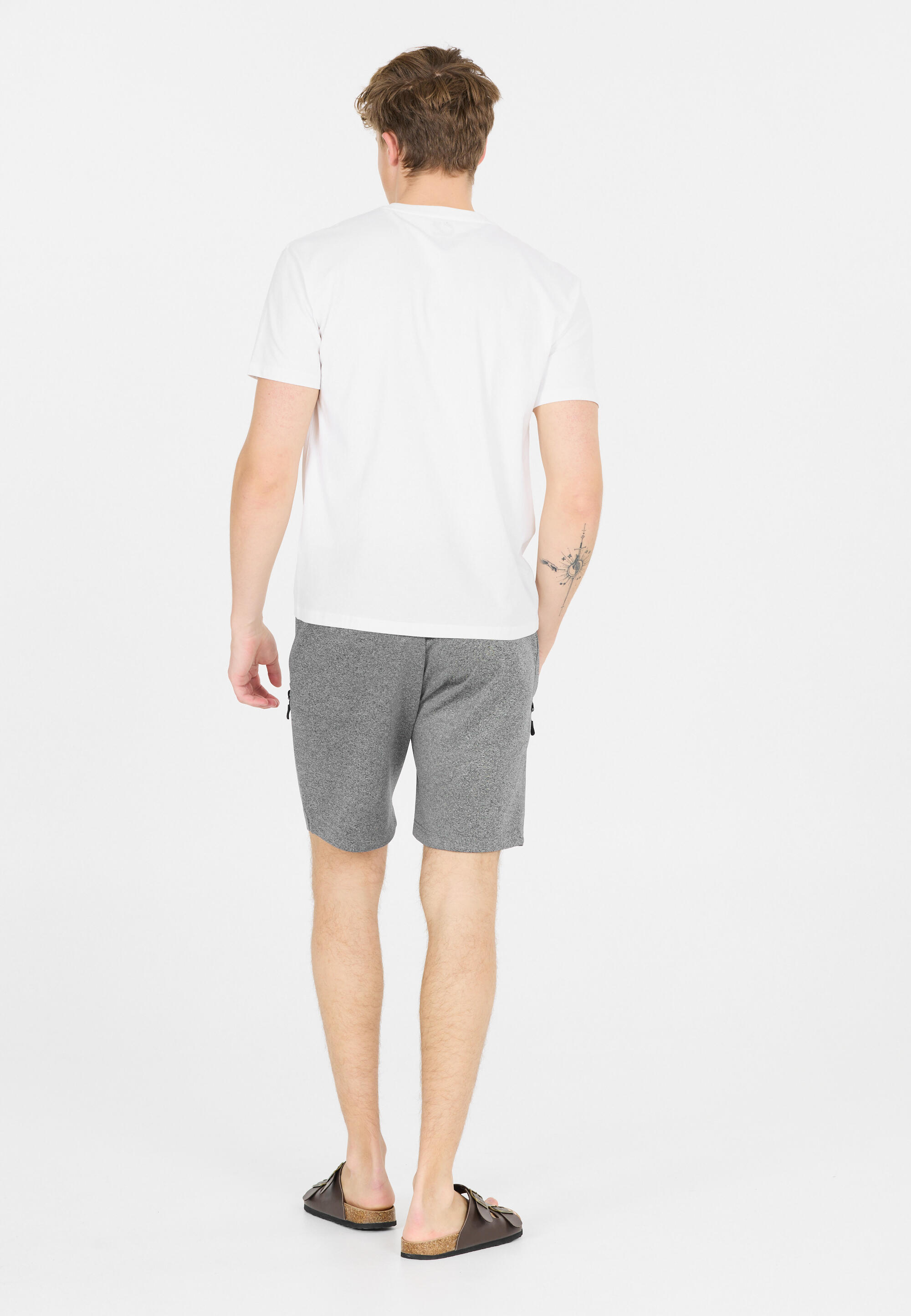 Shorts Kanpur 6/15