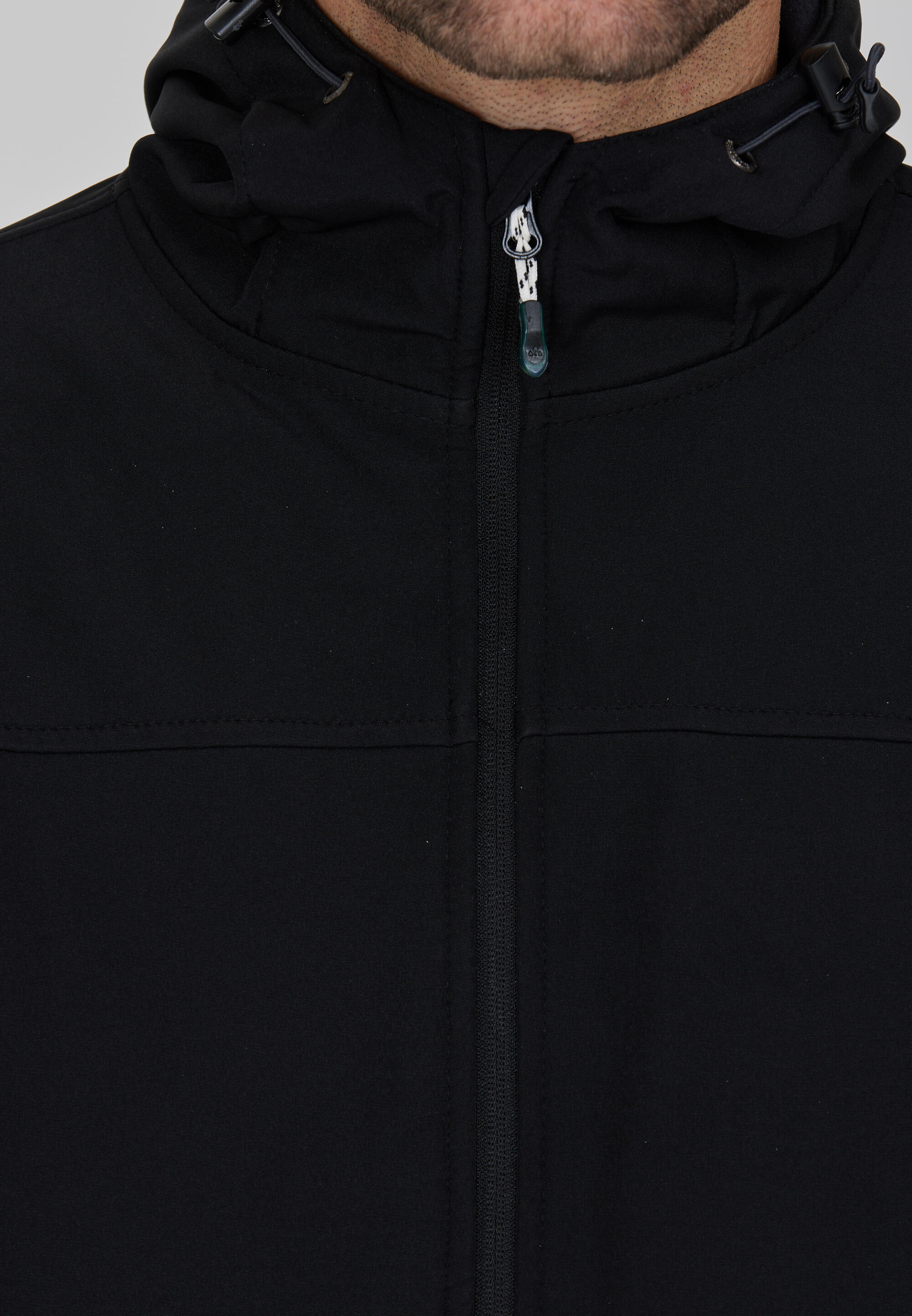 Windbreaker Whistler Duble 8000 8/15