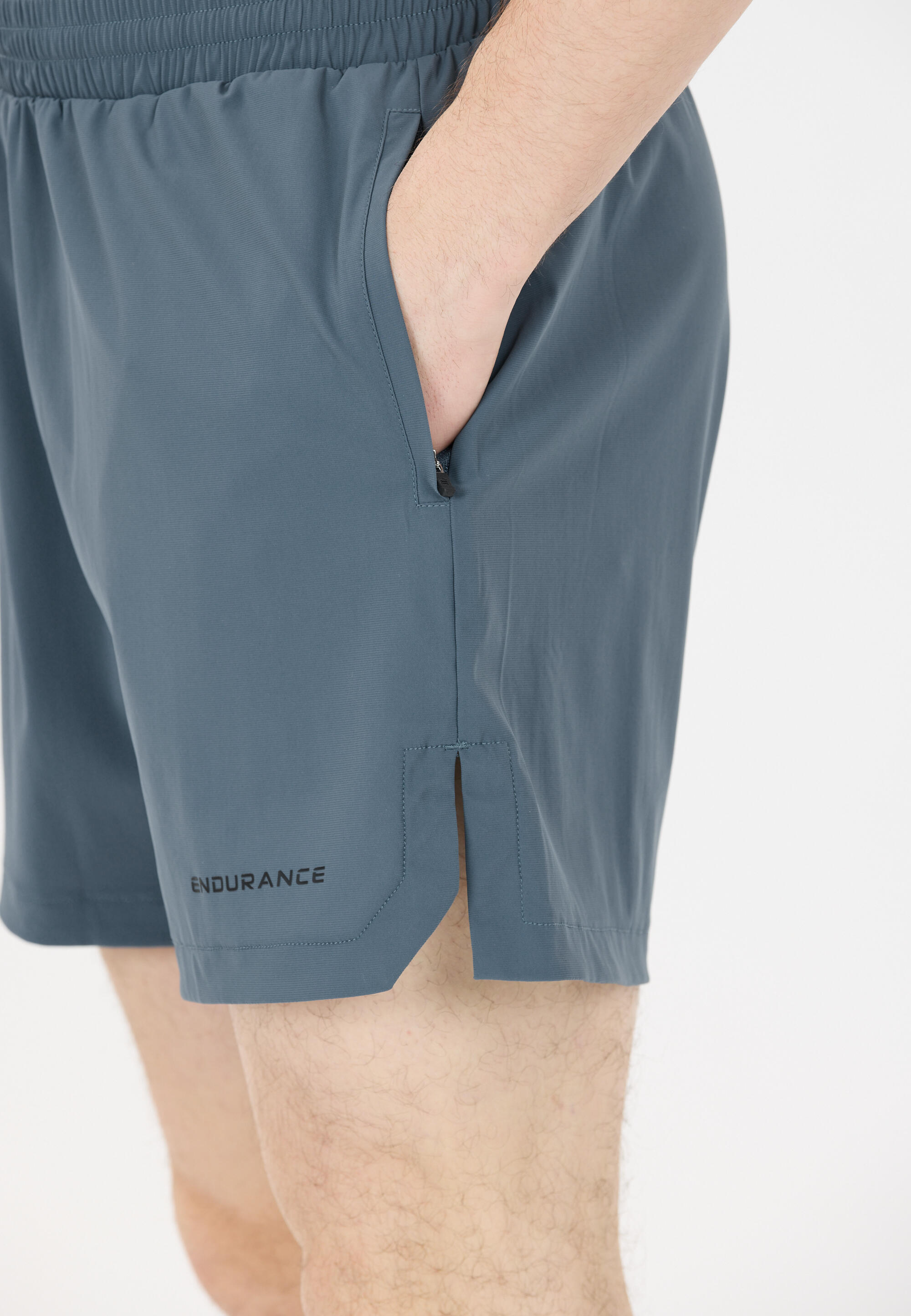 Korte broek Dyne 8/15