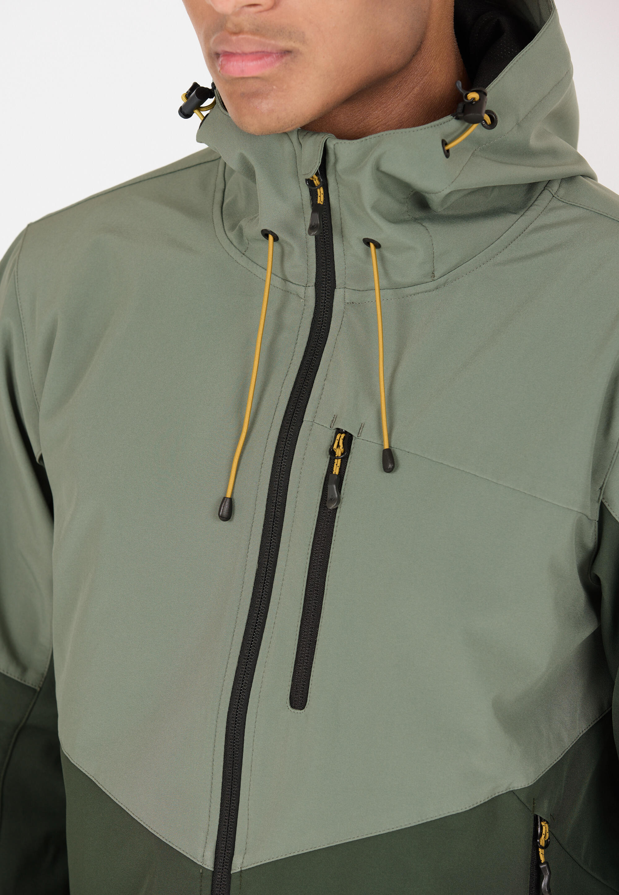 Softshell-Jacke Rodney V2 8/15