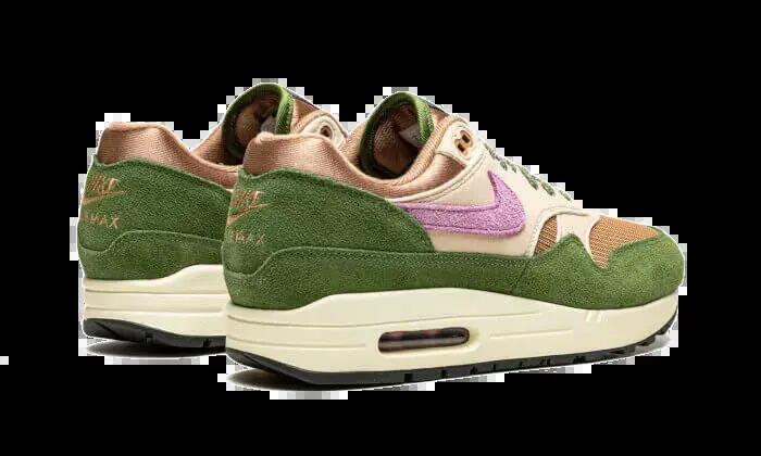 Unisex - lifestyle - schuhe - air max - treeline - light bordeaux 3/4