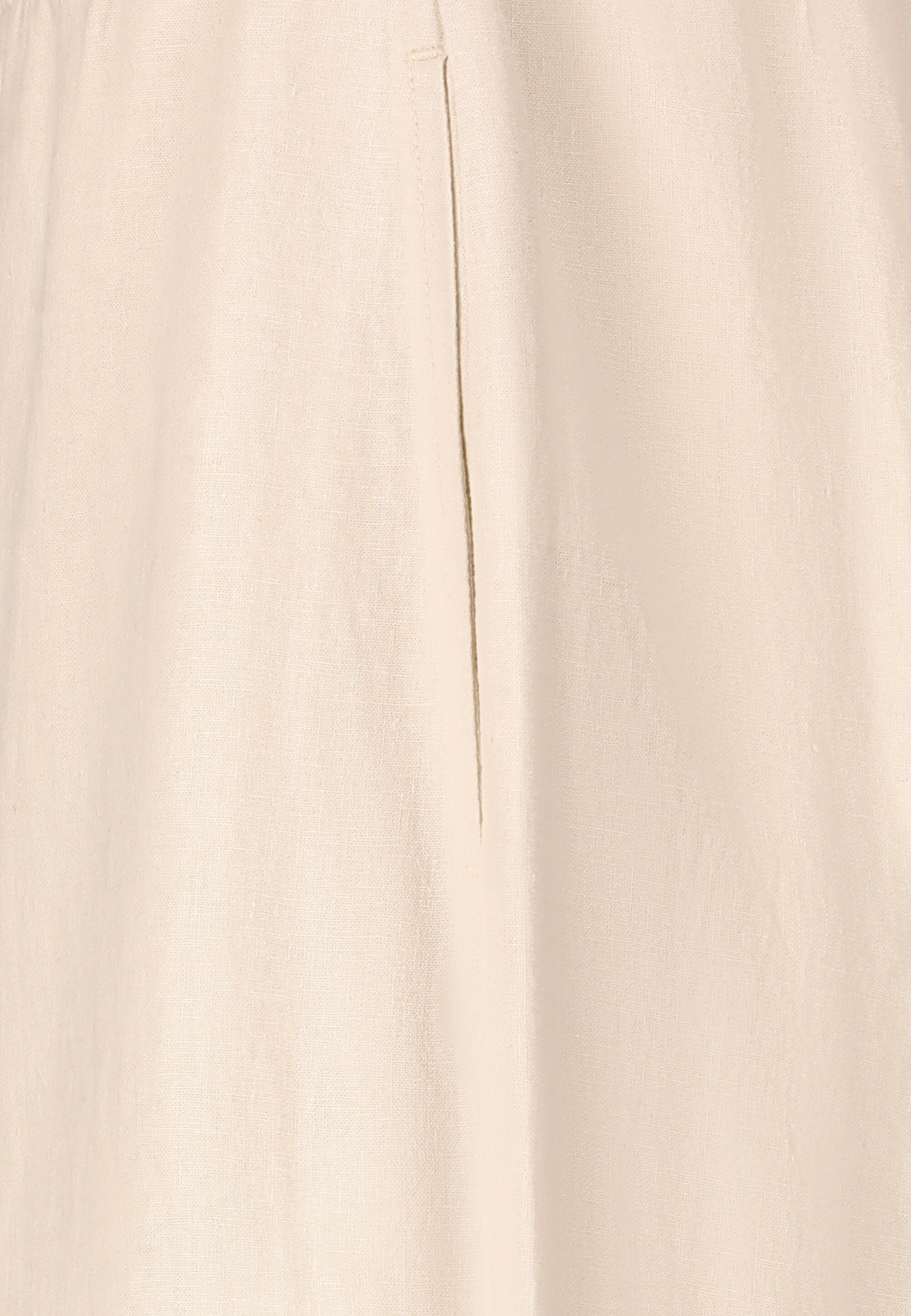 Hose Resort 8/15