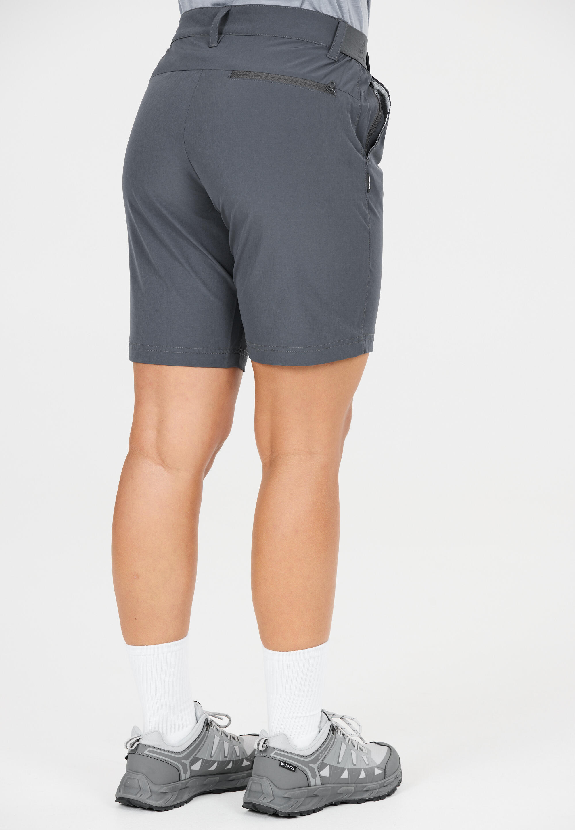 Short Donna Whistler Barrie 6/15