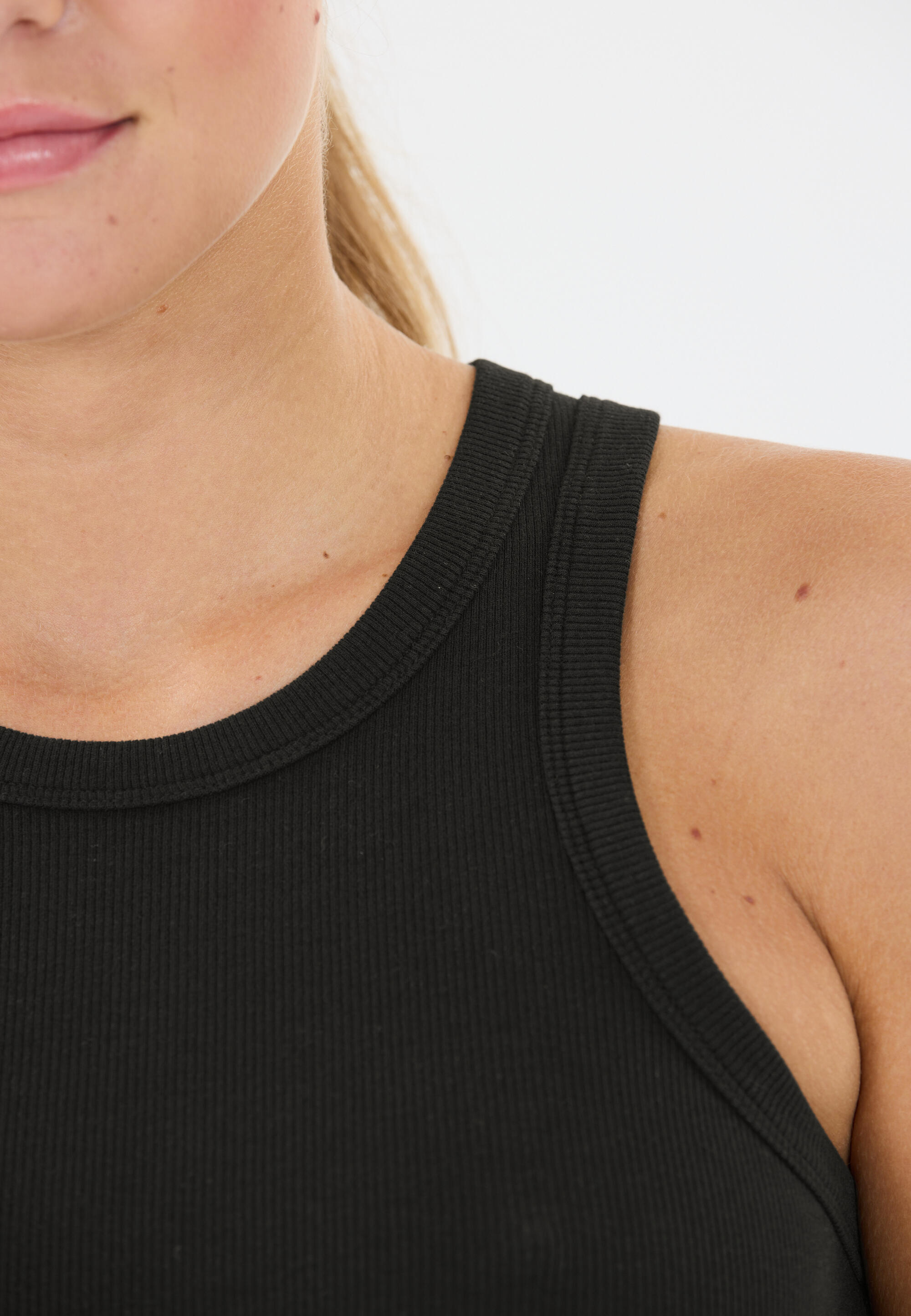 Camiseta de tirantes para mujer Athlecia Lenga 8/15