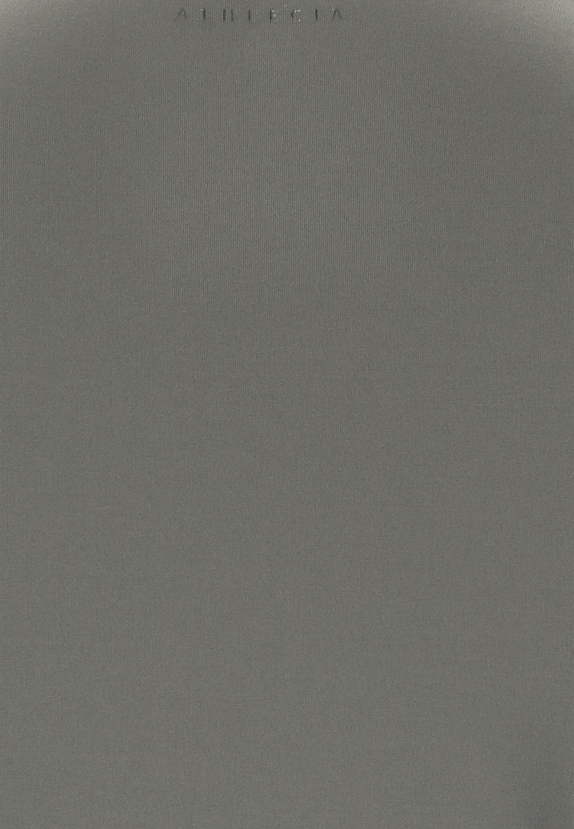 Topje Almi V2 7/15