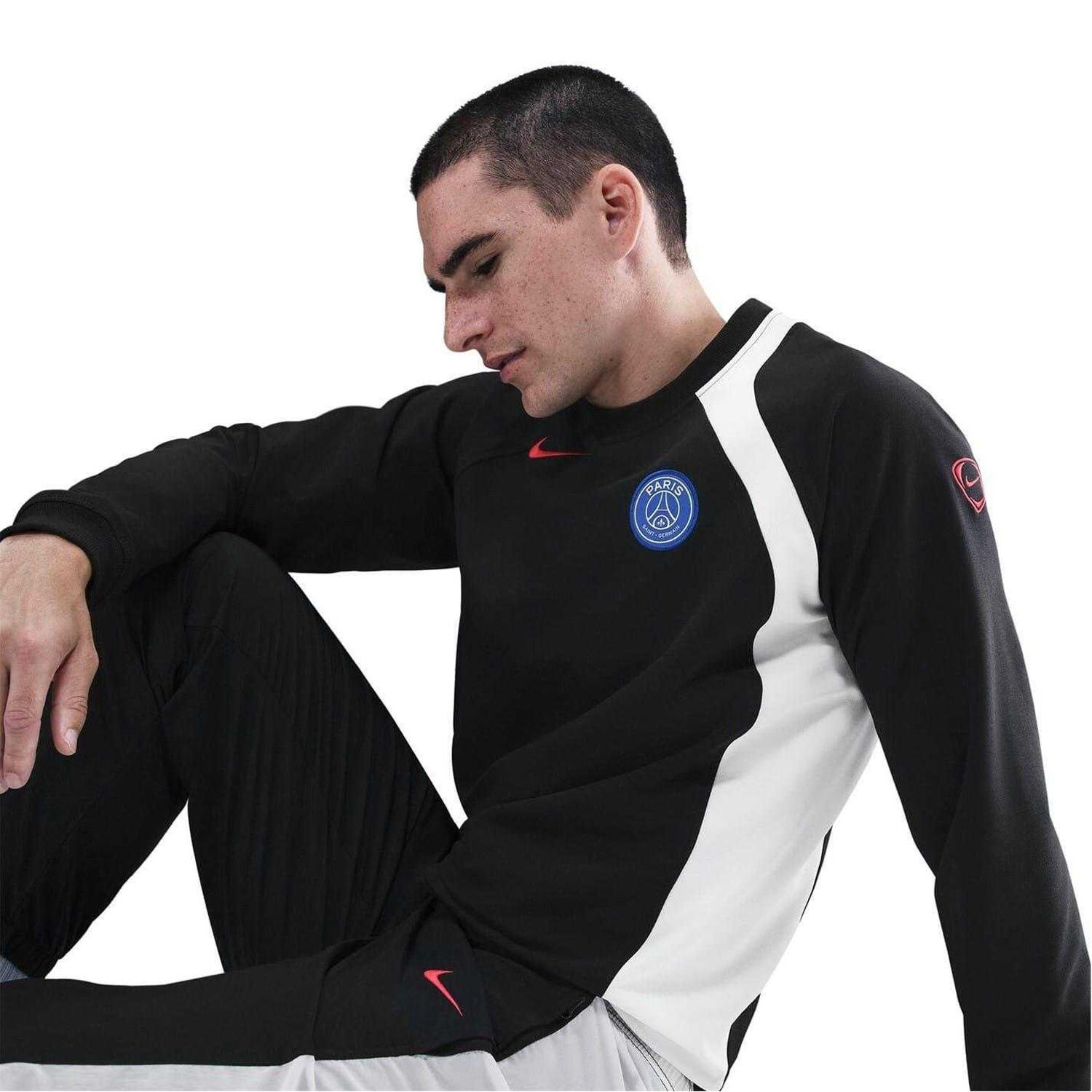 NIKE picture