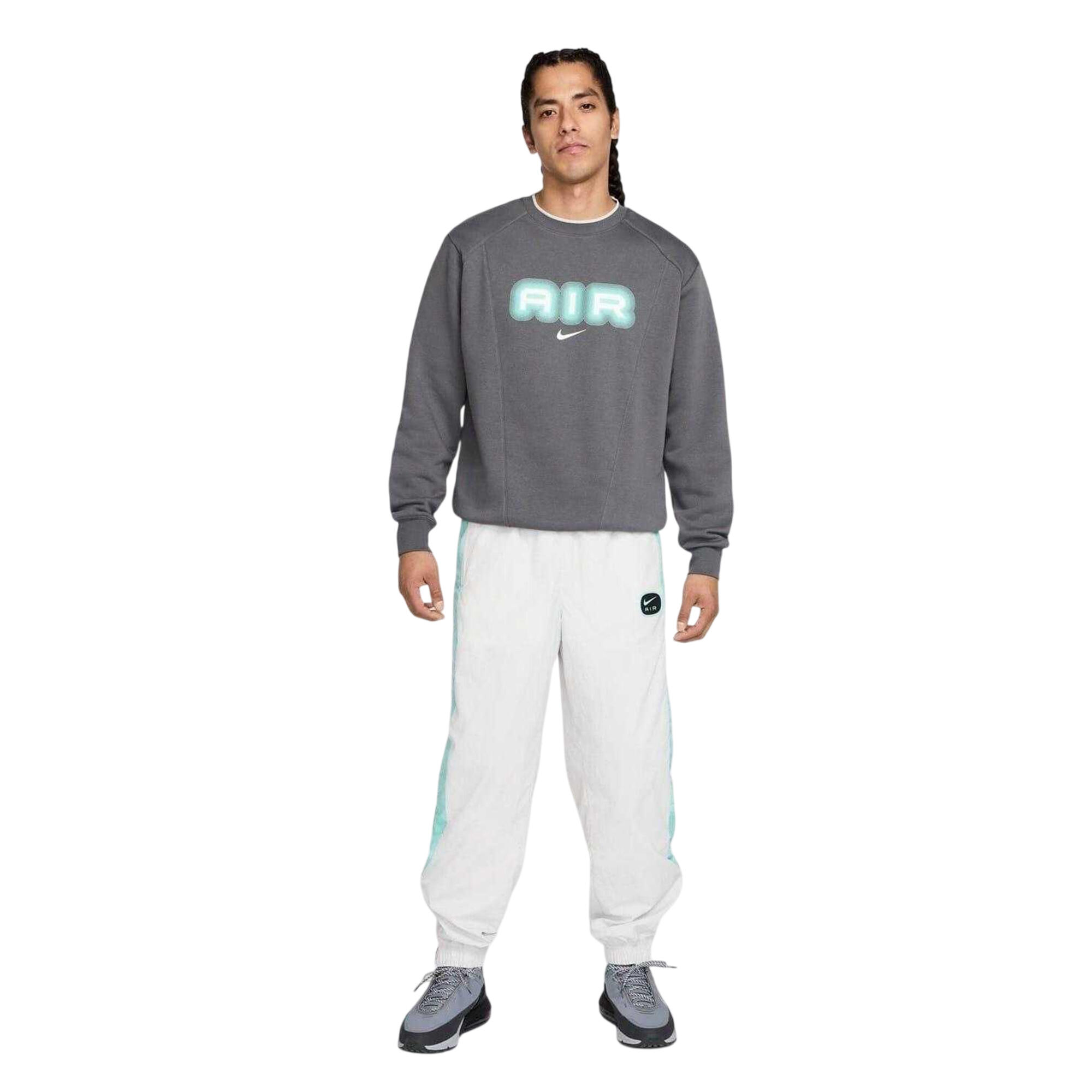 NIKE picture