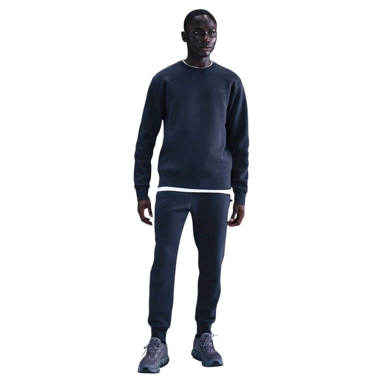 NIKE picture