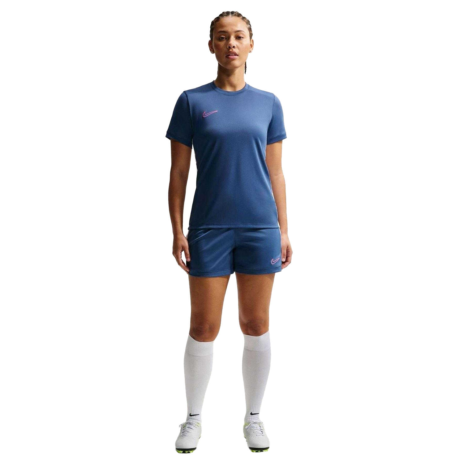 NIKE picture