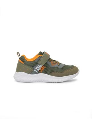 Chaussures pour enfants à pois pour la maternelle