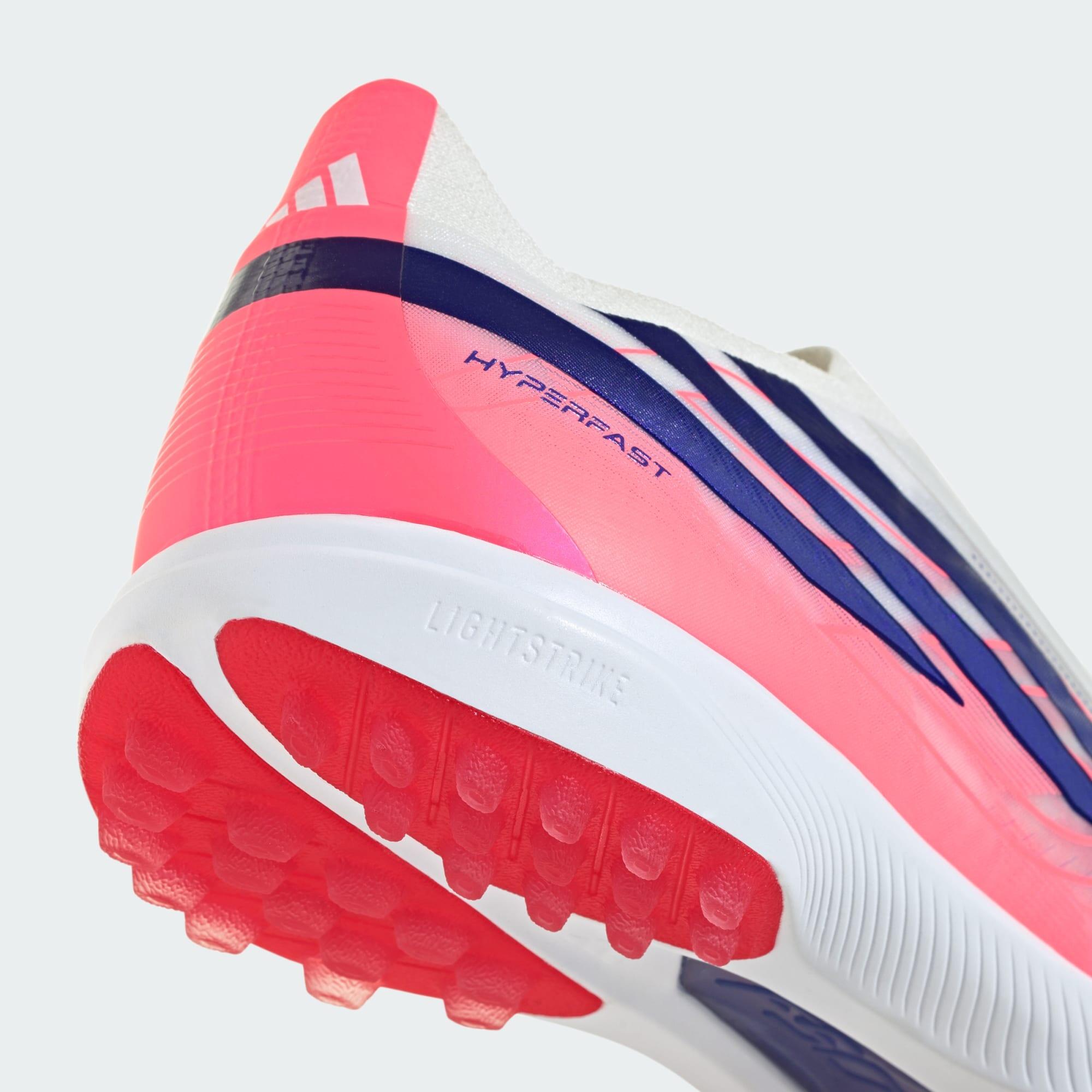 Chaussure de football sans lacets F50 Hyperfast Pro turf 6/7