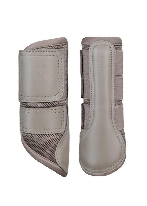 beige topo