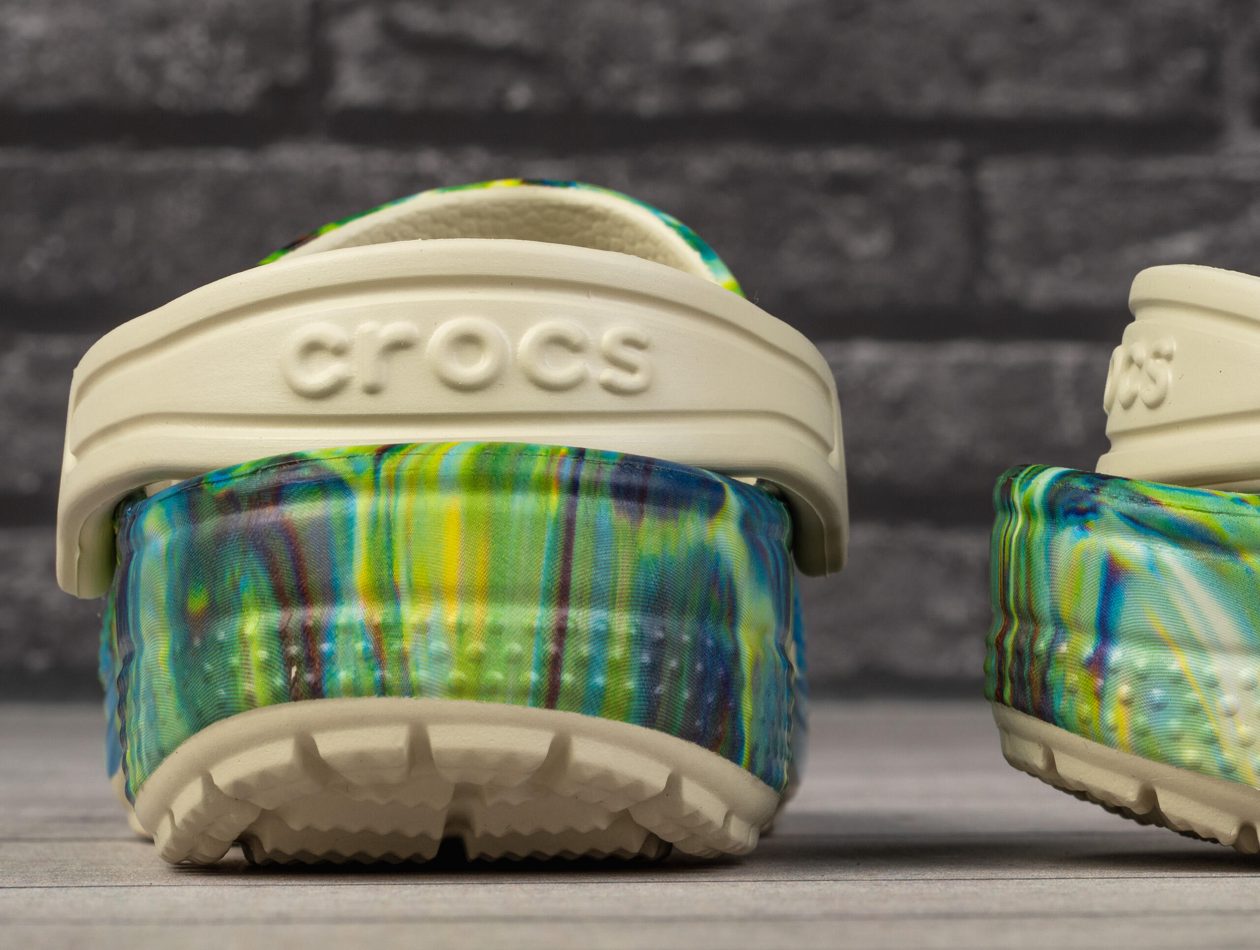 Klapki  chodaki sportowe Crocs CLASSIC UNDER THE SEA CLOG T 4/7