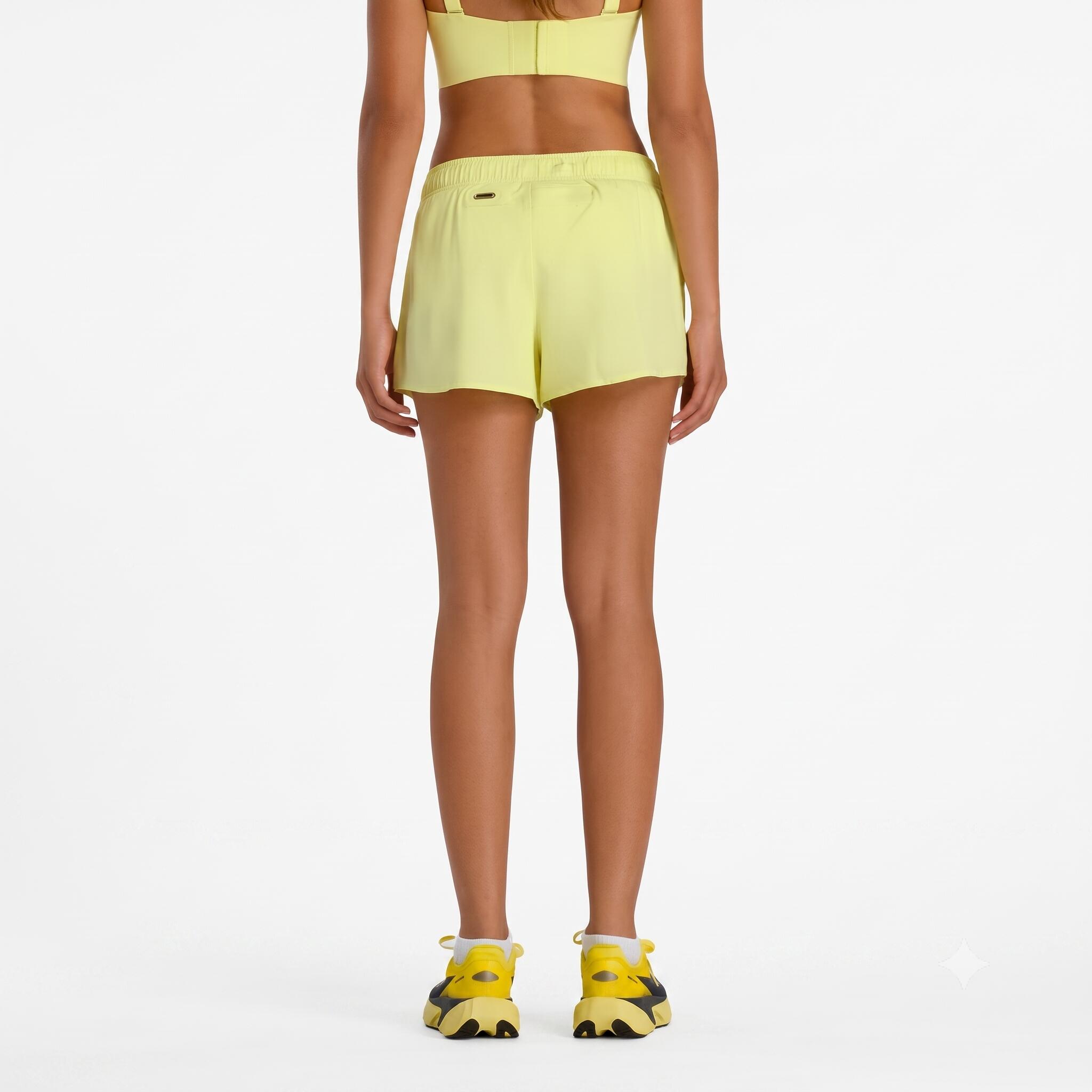 Spodenki sportowe damskie New Balance WS41286 3/4