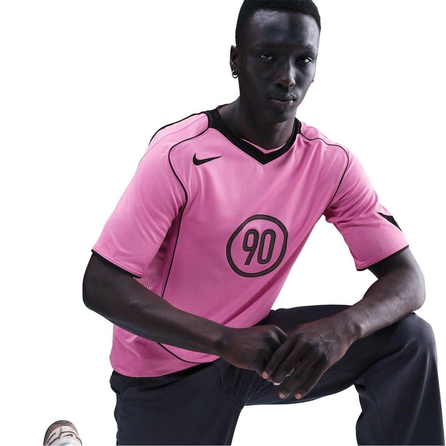 NIKE picture