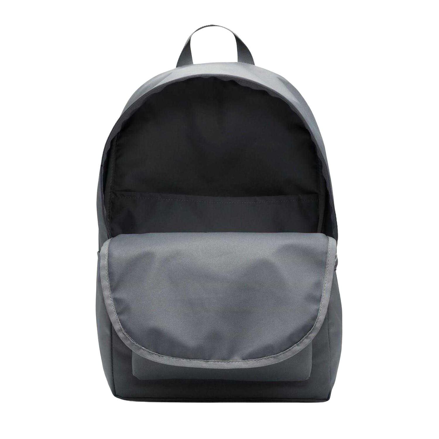 Logo Zaino Nike Heritage Grigio Bianco 4/4