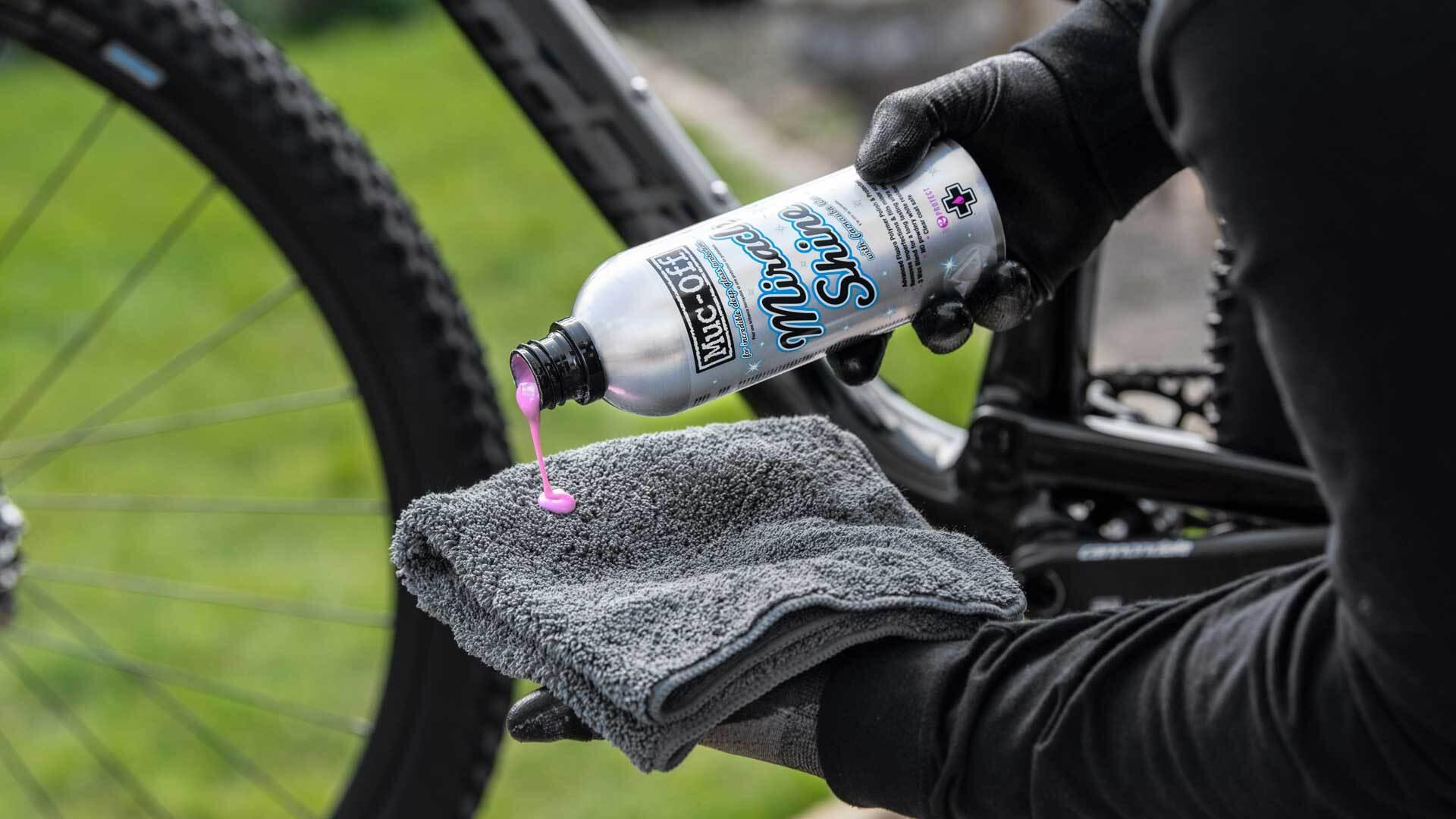 Muc-Off Miracle Shine Polish 500ml 5/5