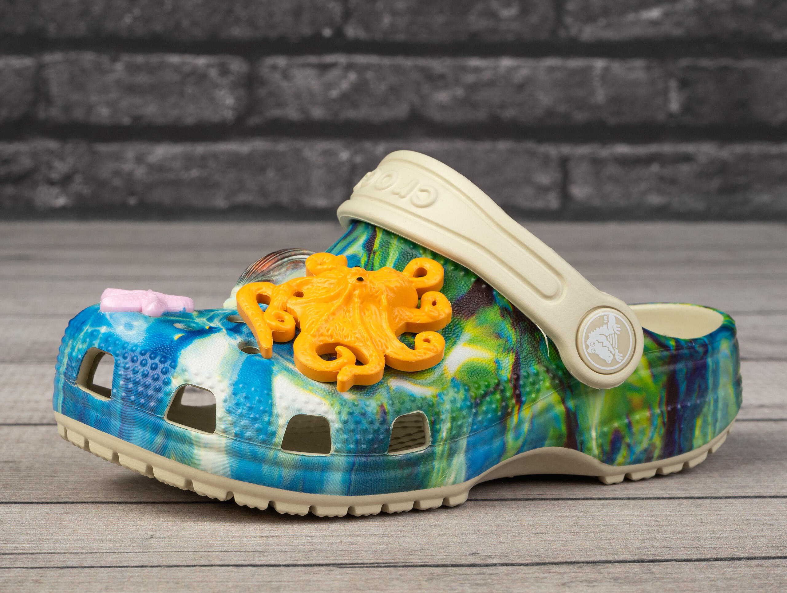 Klapki  chodaki sportowe Crocs CLASSIC UNDER THE SEA CLOG T 3/7