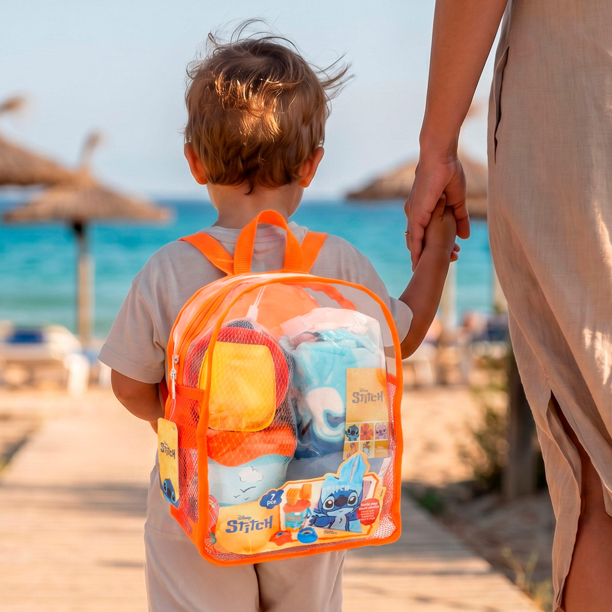 Set de playa infantil Stitch con poncho cubo y juguetes a partir de 18 meses 2/7
