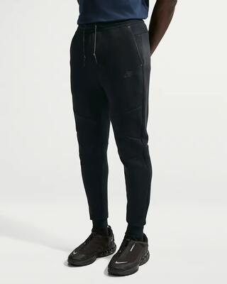 Pantaloni Tuta Sportivi Uomo Nike TECH FLEECE JOGGER Nike