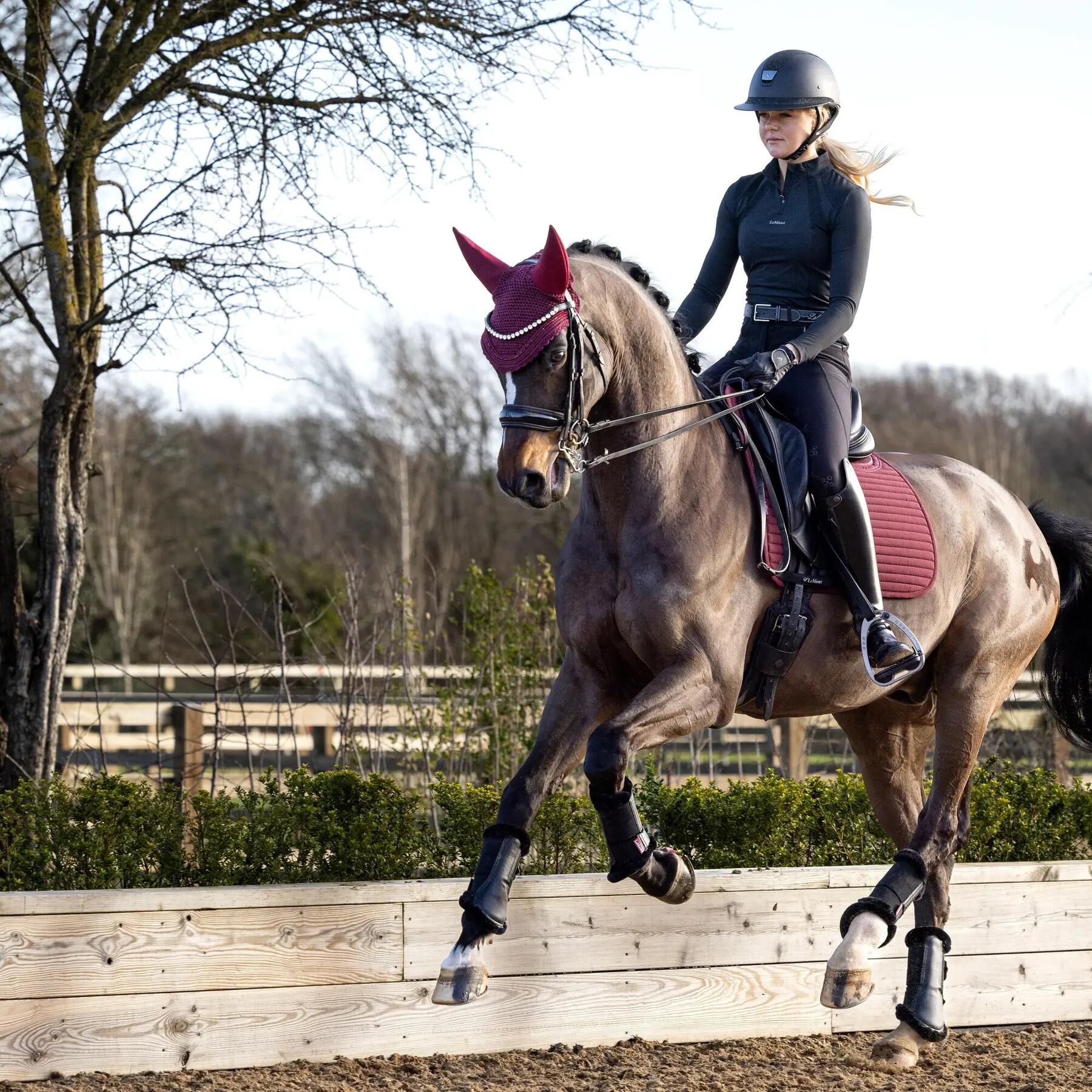 Antislip dressuurmat voor paarden LeMieux Soft Shell 2/2