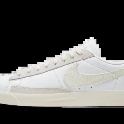 Shoes - Low-top leather - Blazer Low Leather - White/Sail