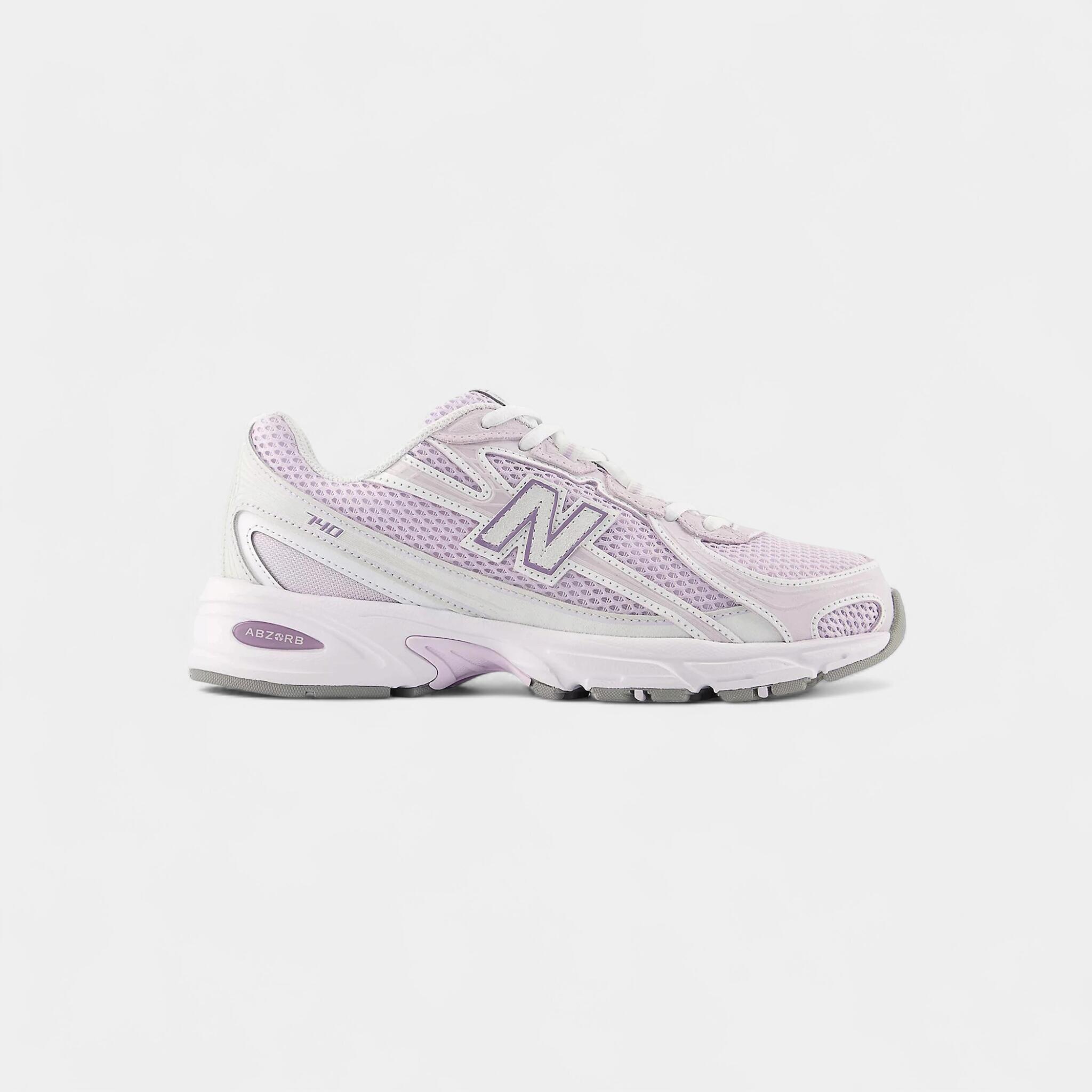 NEW BALANCE picture