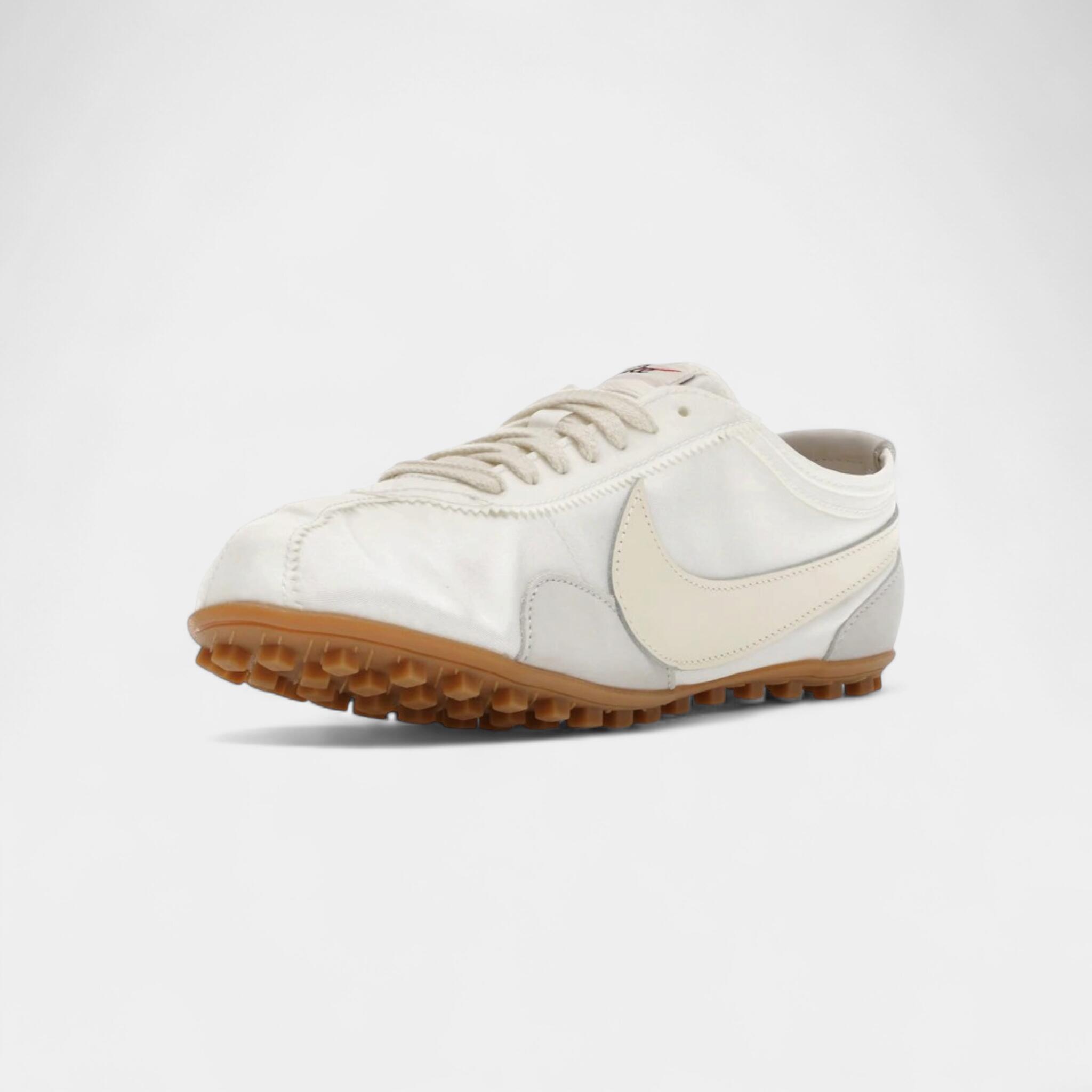 Nike Moon Shoe White Soft Pearl Gum (Women's) 3/5