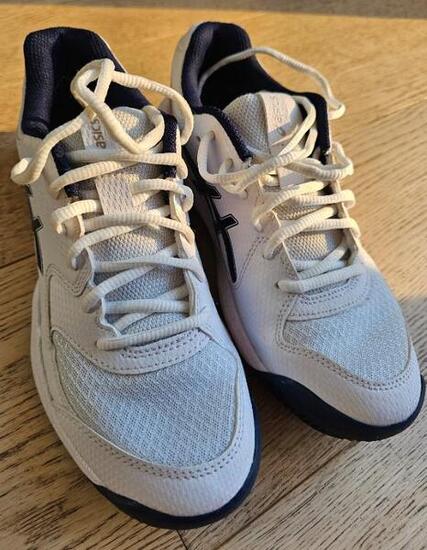 Tussen Particulieren - ASICS Gel-Dedicate 8