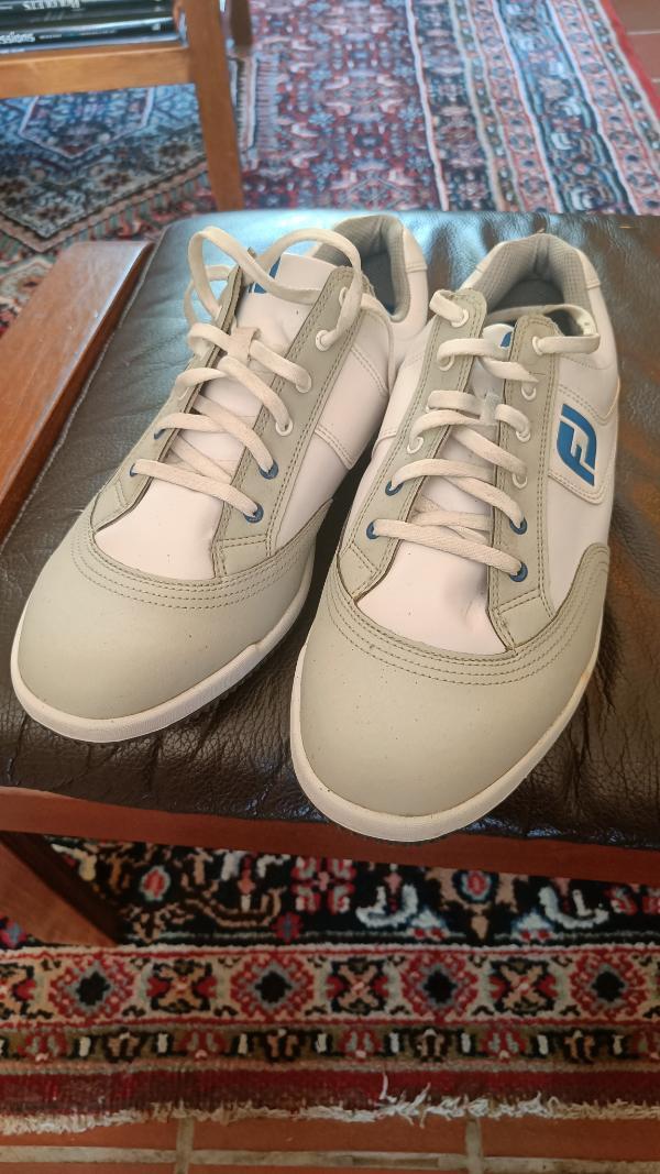 Tussen Particulieren - Footjoy-golfschoenen 2/6